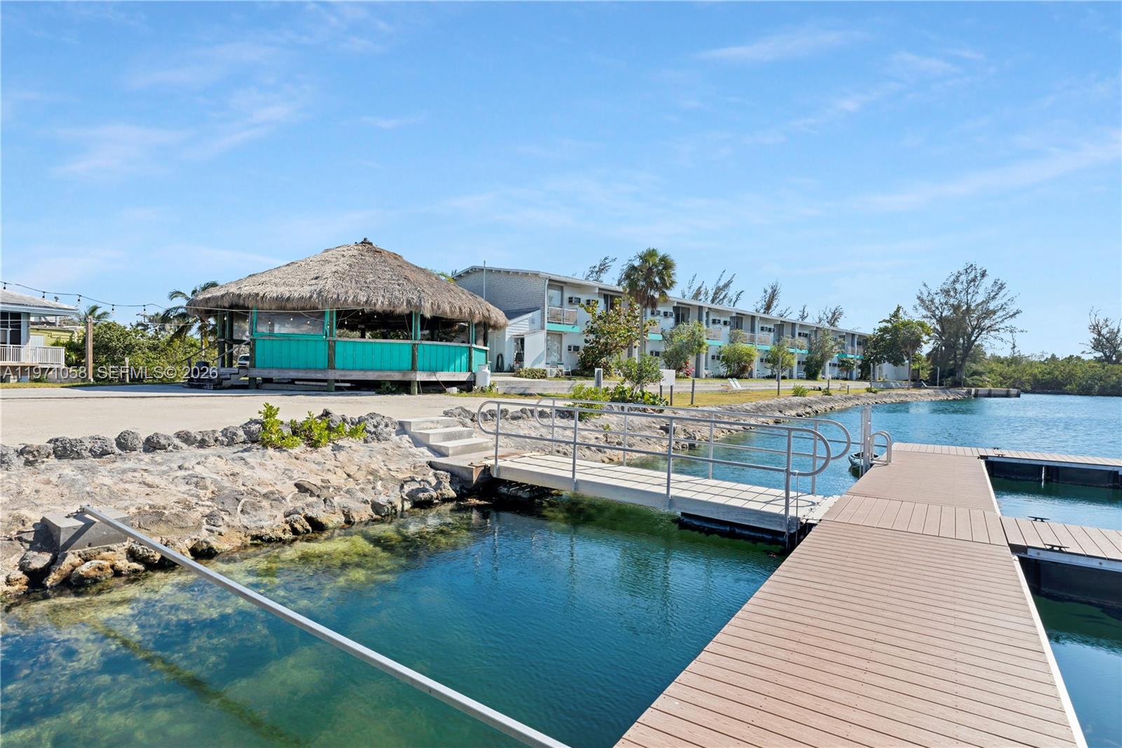   /   sq. ft. $ 2026-02-24 0 foto