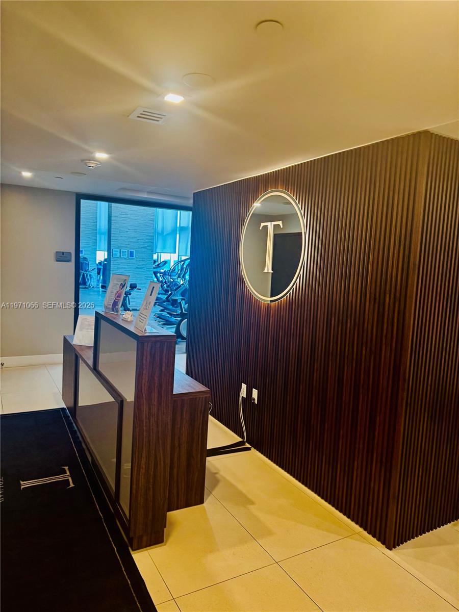 505 2 / 2 1435 sq. ft. $ 2026-02-24 0 Photo