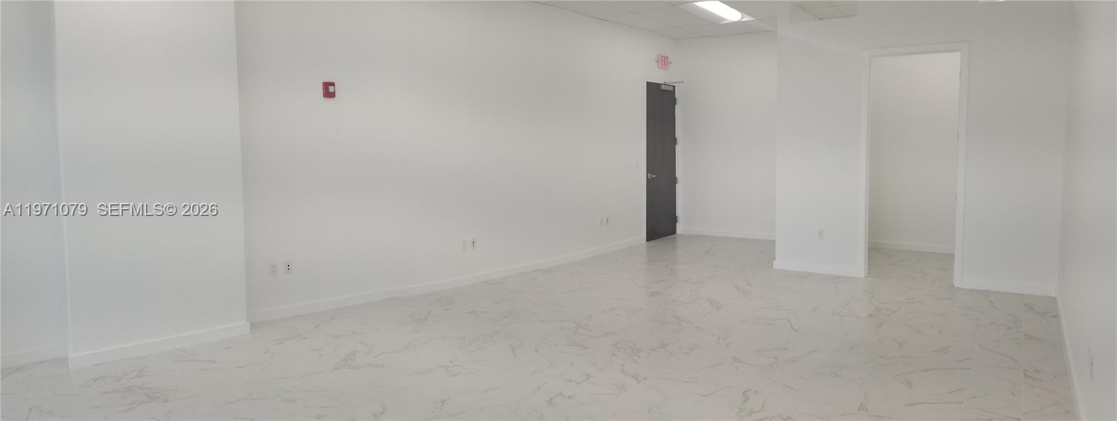   /   sq. ft. $ 2026-02-24 0 foto