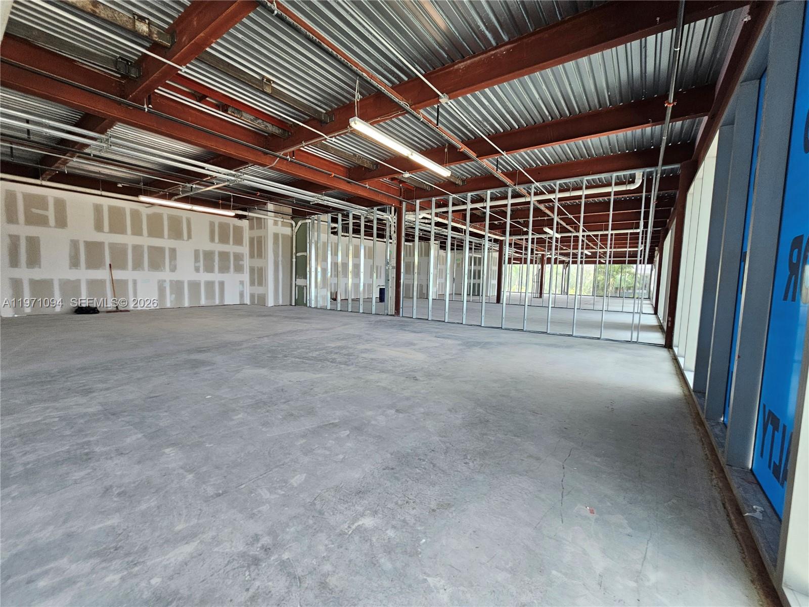 4-205  /   кв.футов $ 2026-02-24 0 Фото