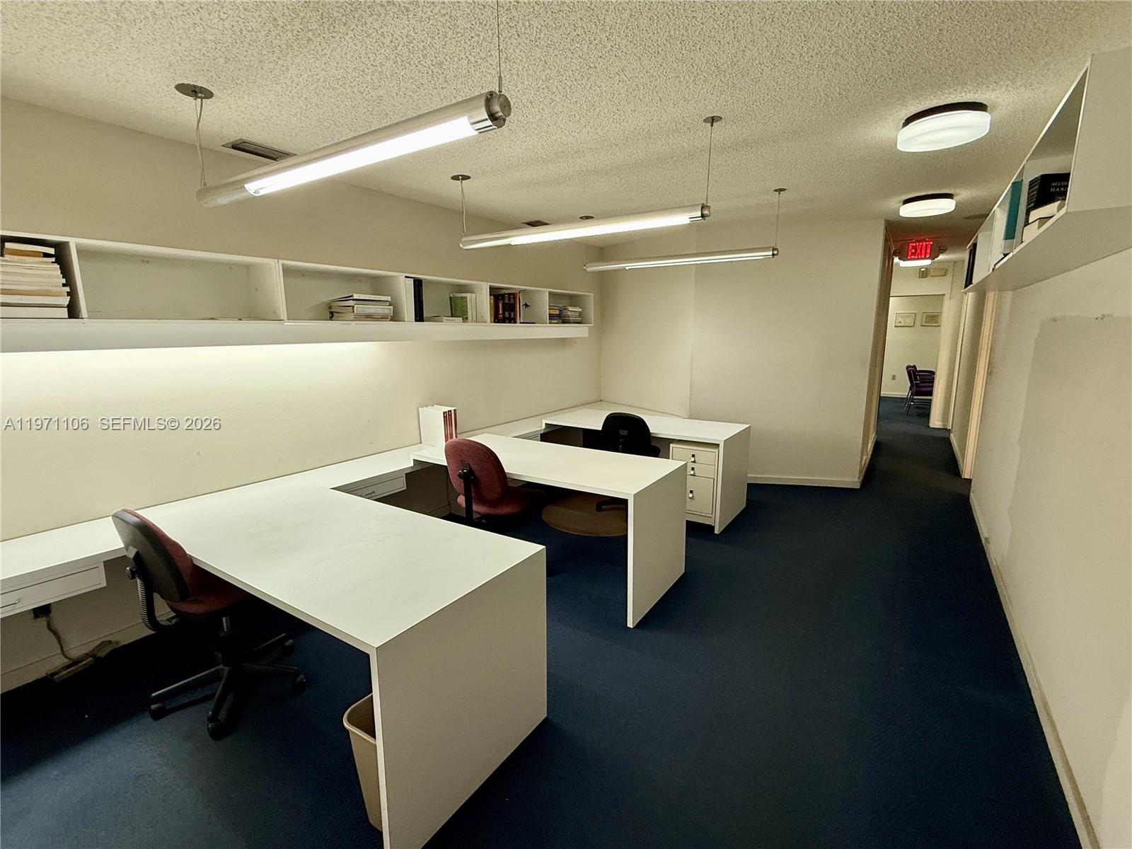   /   sq. ft. $ 2026-02-24 0 foto