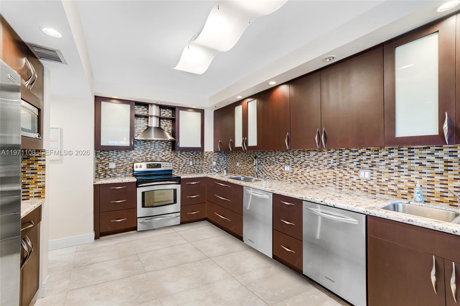 Photo of 9801 Collins Ave  #5S, Bal Harbour, Florida, 33154 - 