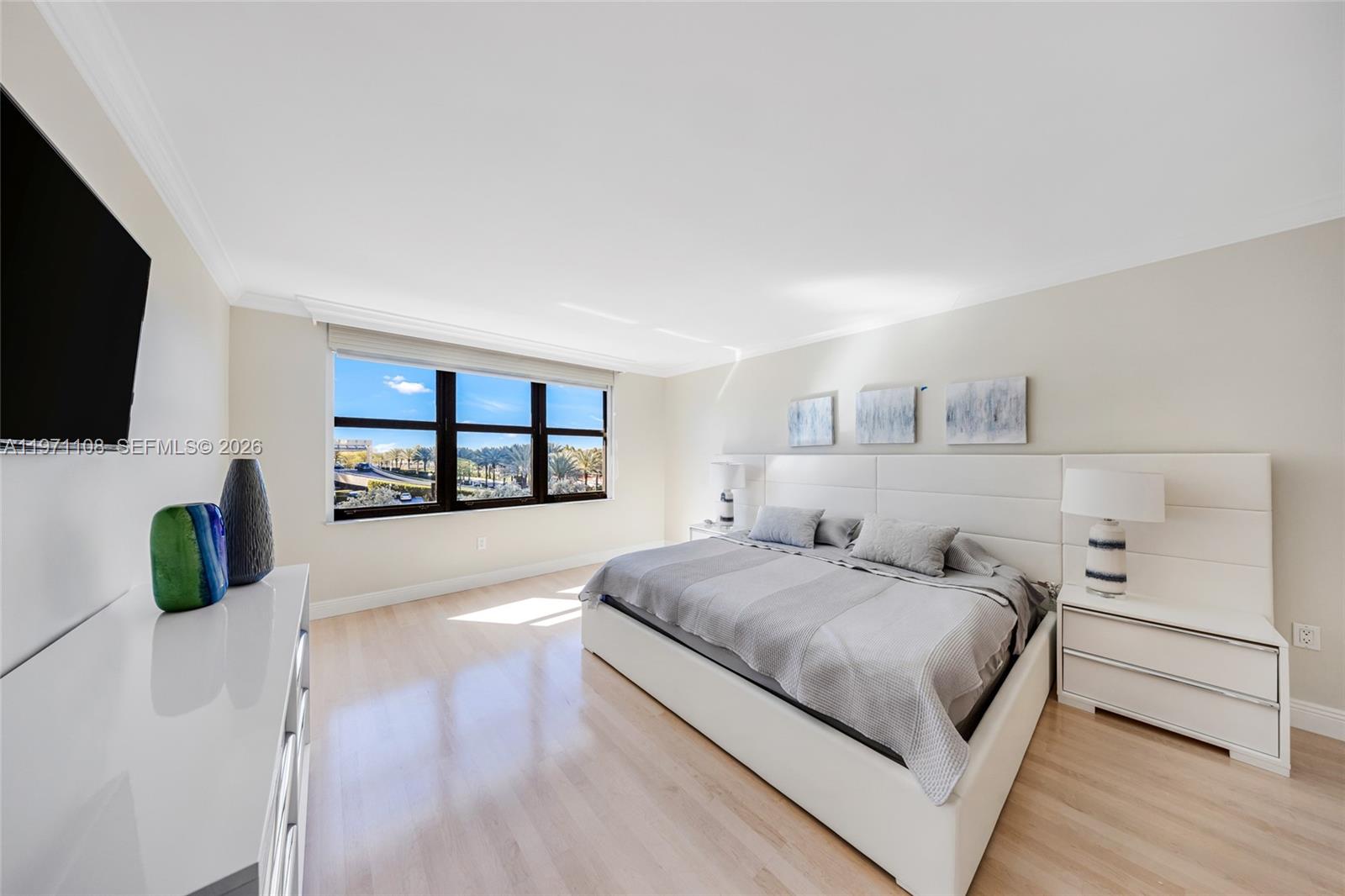 Photo of 9801 Collins Ave  #5S, Bal Harbour, Florida, 33154 - 