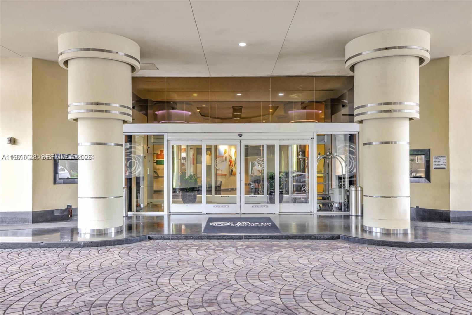 Photo of 20191 Country Club Dr  #2603, Aventura, Florida, 33180 - 