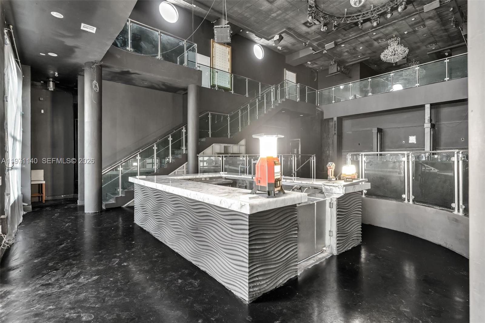   /   sq. ft. $ 2026-02-24 0 foto