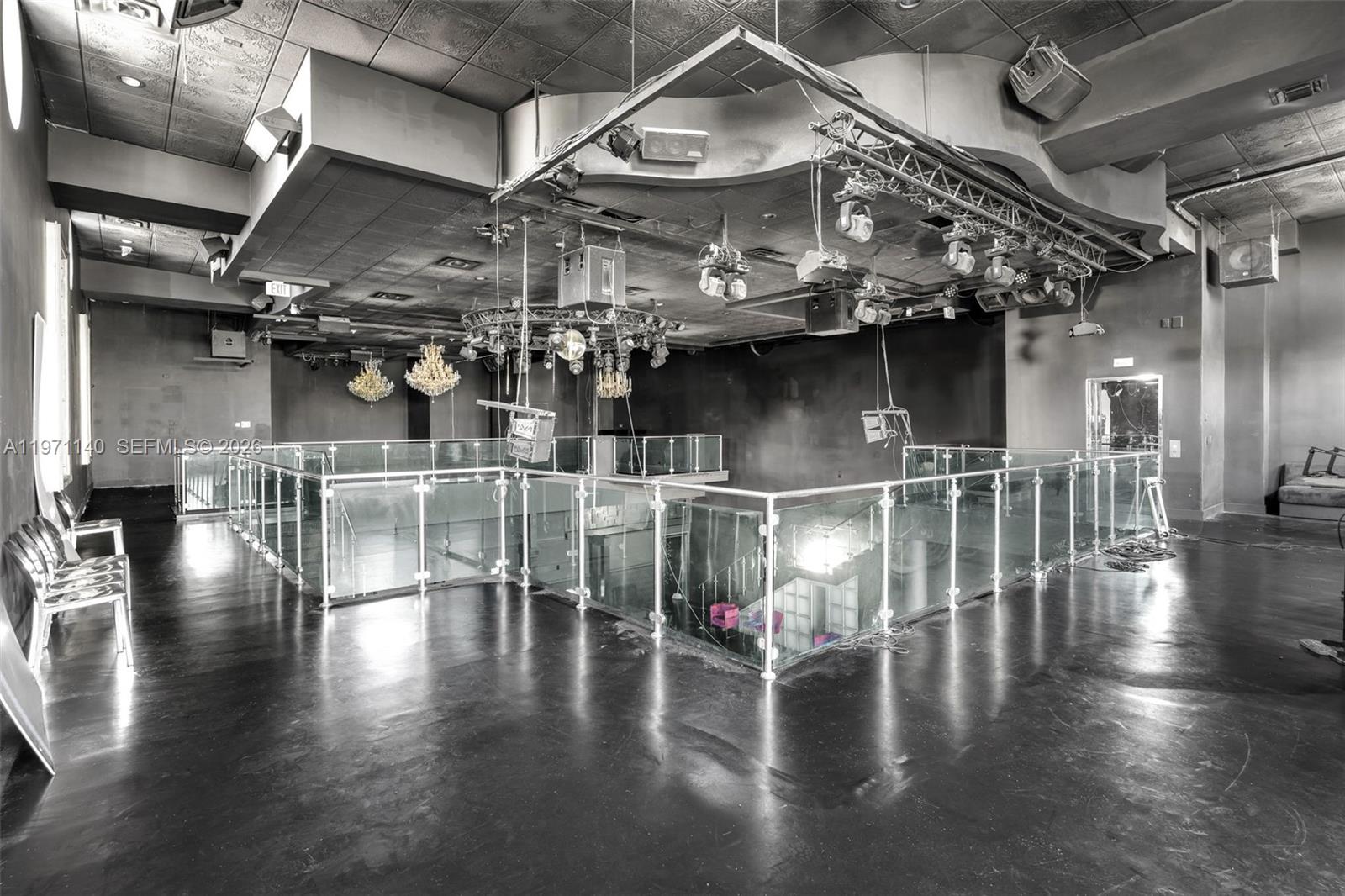   /   sq. ft. $ 2026-02-24 0 foto