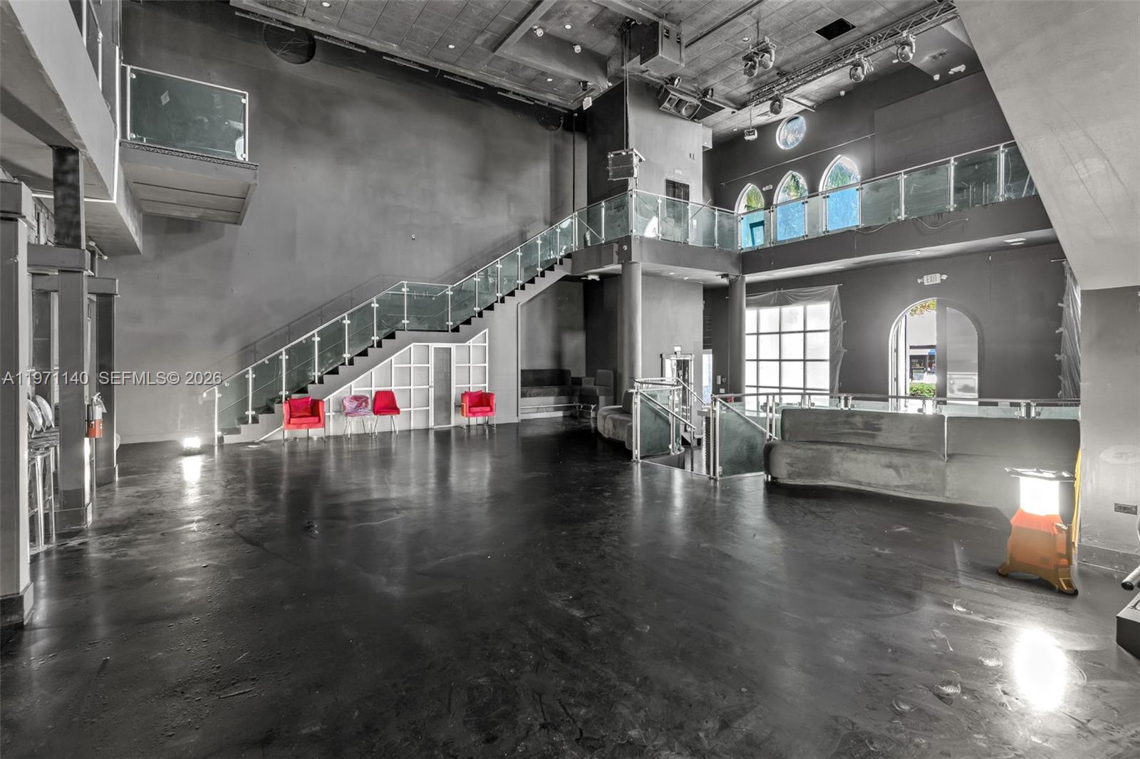   /   sq. ft. $ 2026-02-24 0 foto