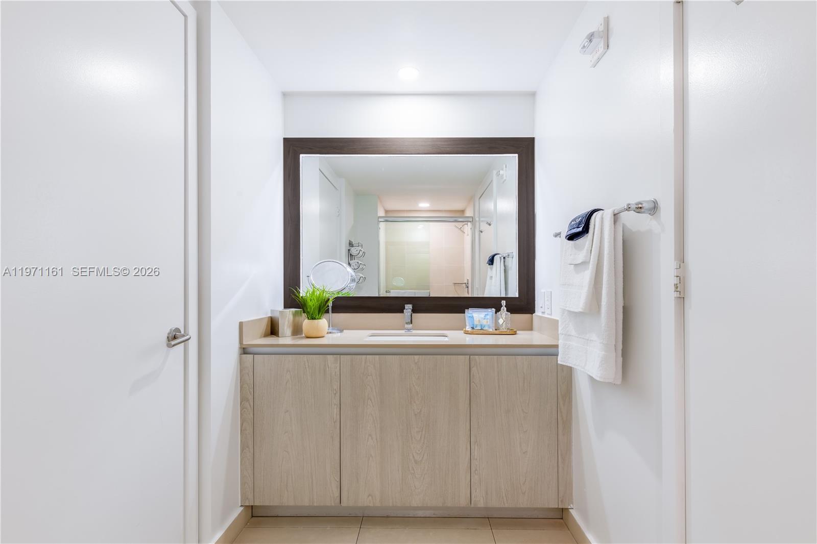 3706 2 / 2 1129 sq. ft. $ 2026-02-24 0 Photo