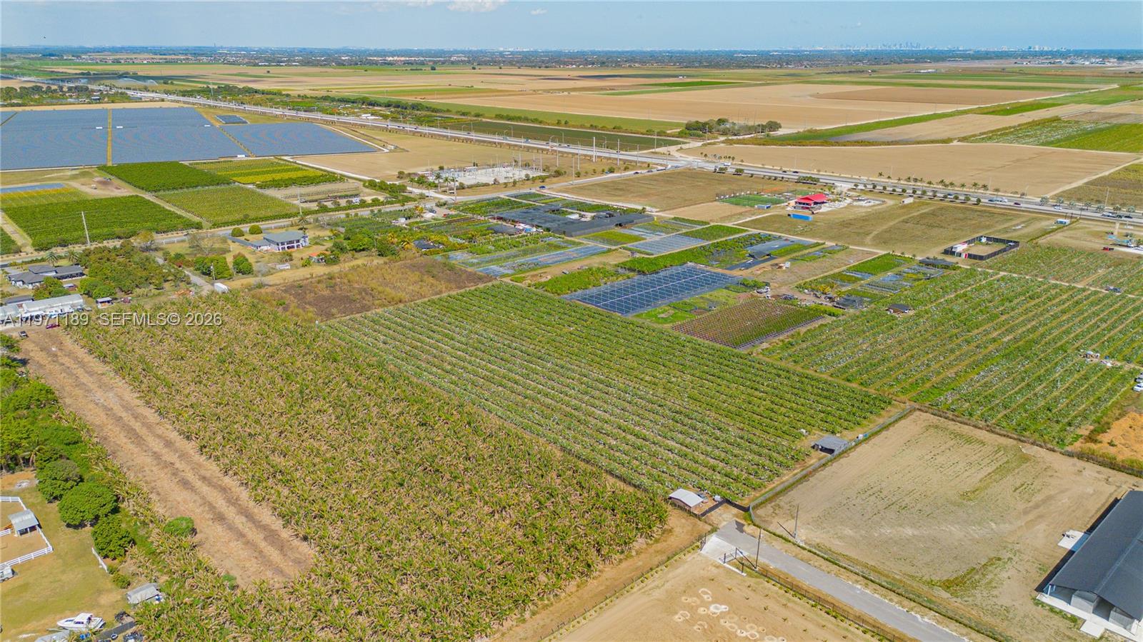   /   sq. ft. $ 2026-02-24 0 foto