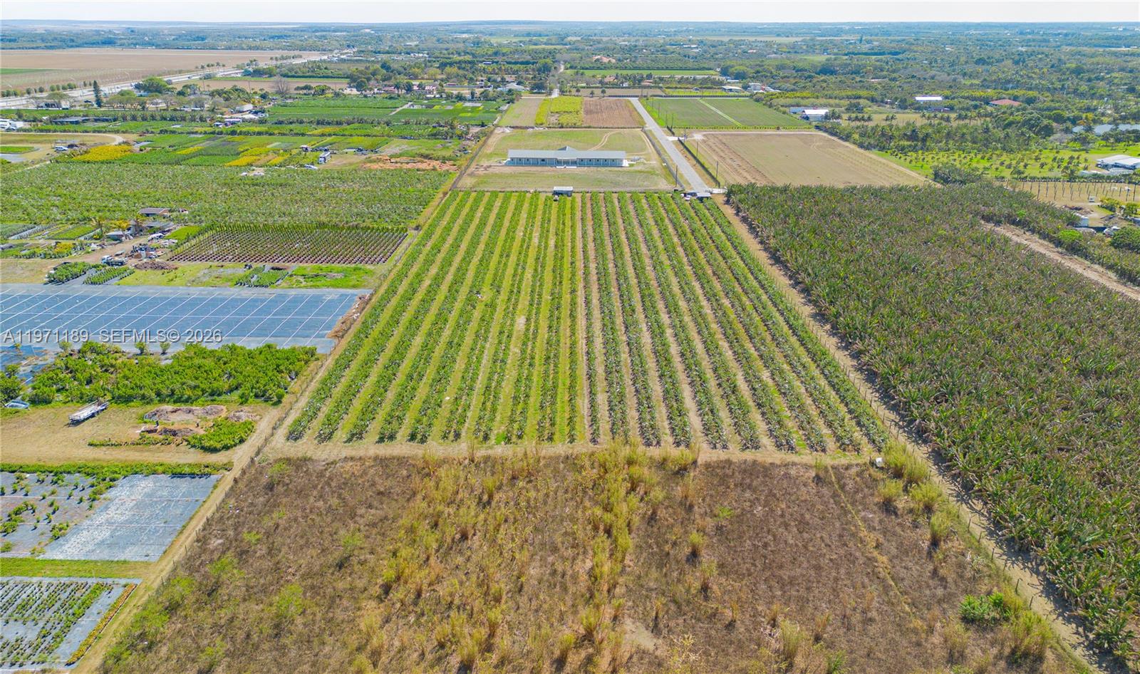   /   sq. ft. $ 2026-02-24 0 foto