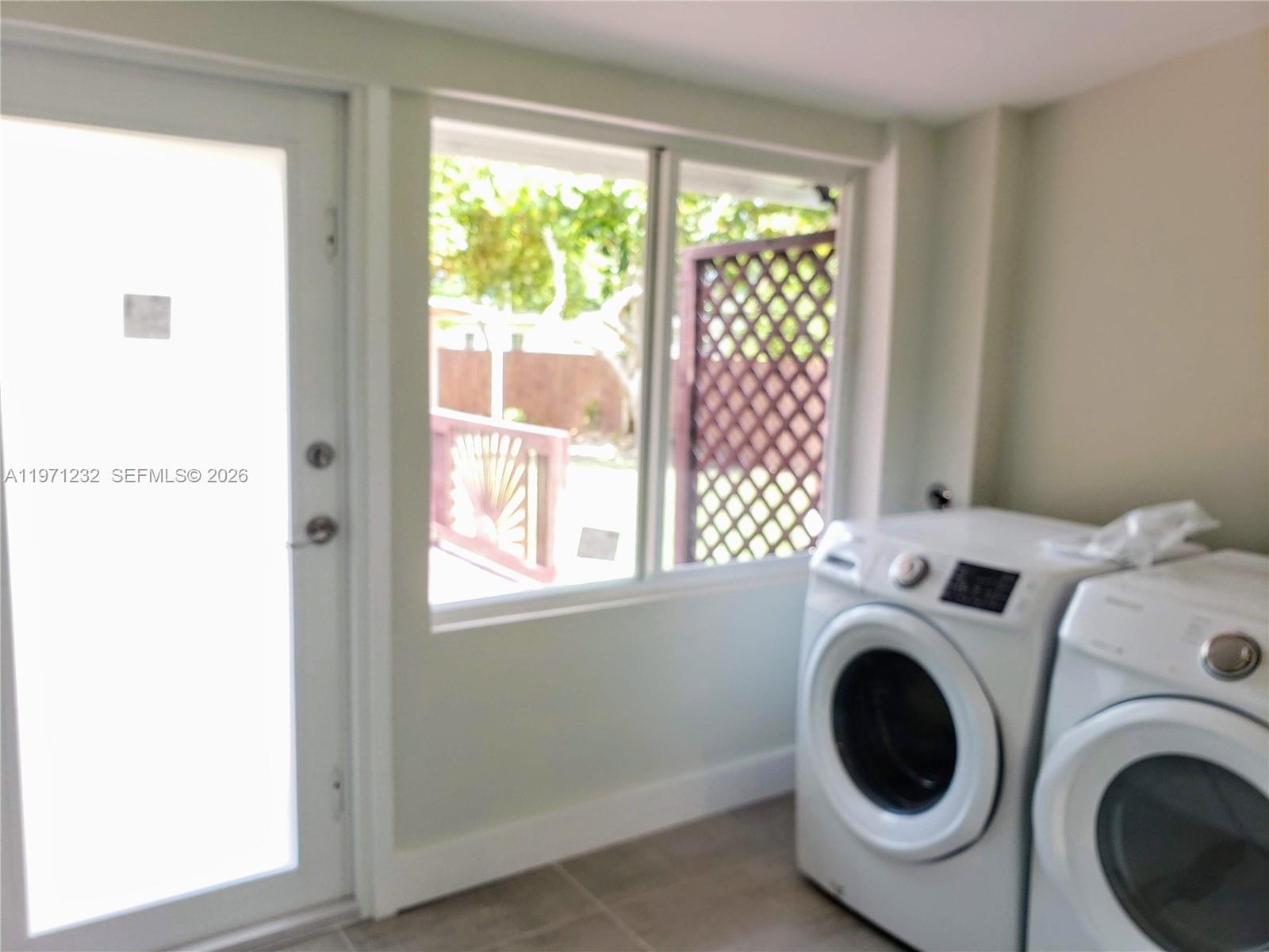   /  2860 кв.футов $ 2026-02-24 0 Фото