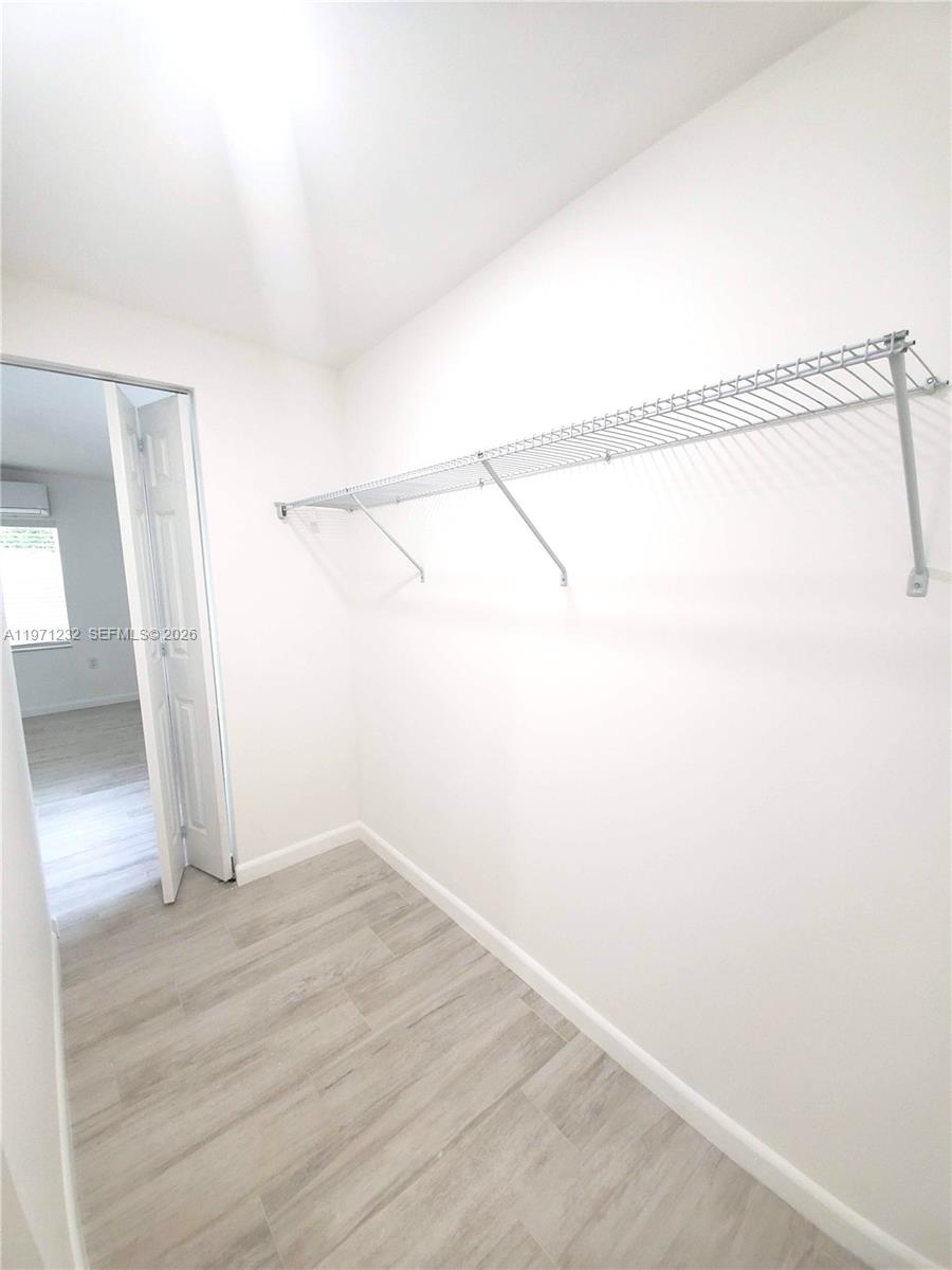   /  2860 кв.футов $ 2026-02-24 0 Фото