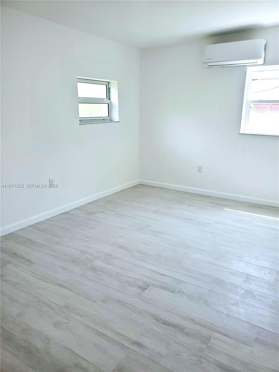   /  2860 кв.футов $ 2026-02-24 0 Фото