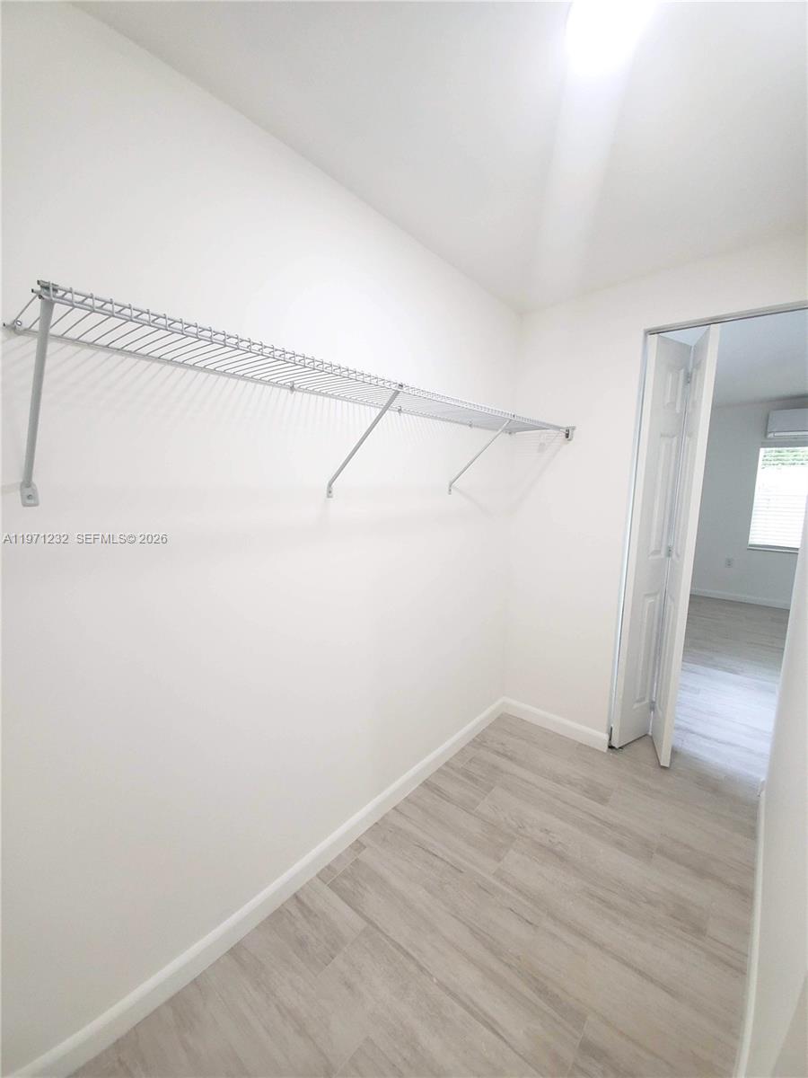   /  2860 кв.футов $ 2026-02-24 0 Фото