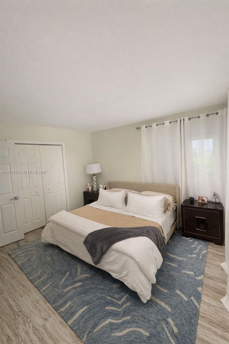   /  2860 кв.футов $ 2026-02-24 0 Фото