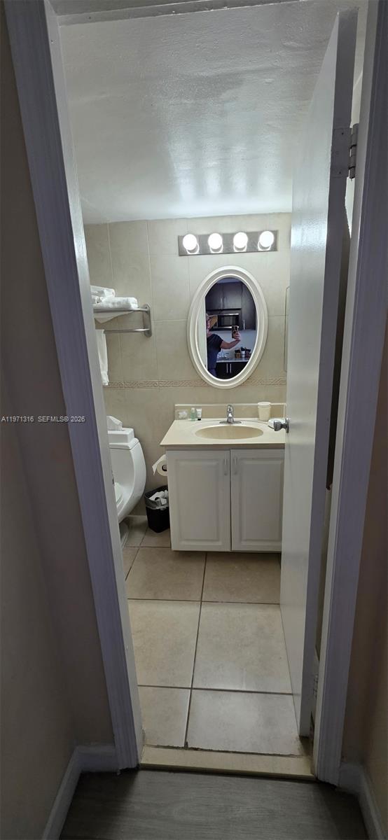 Photo of 19201 Collins Ave  #1011, Sunny Isles Beach, Florida, 33160 - 