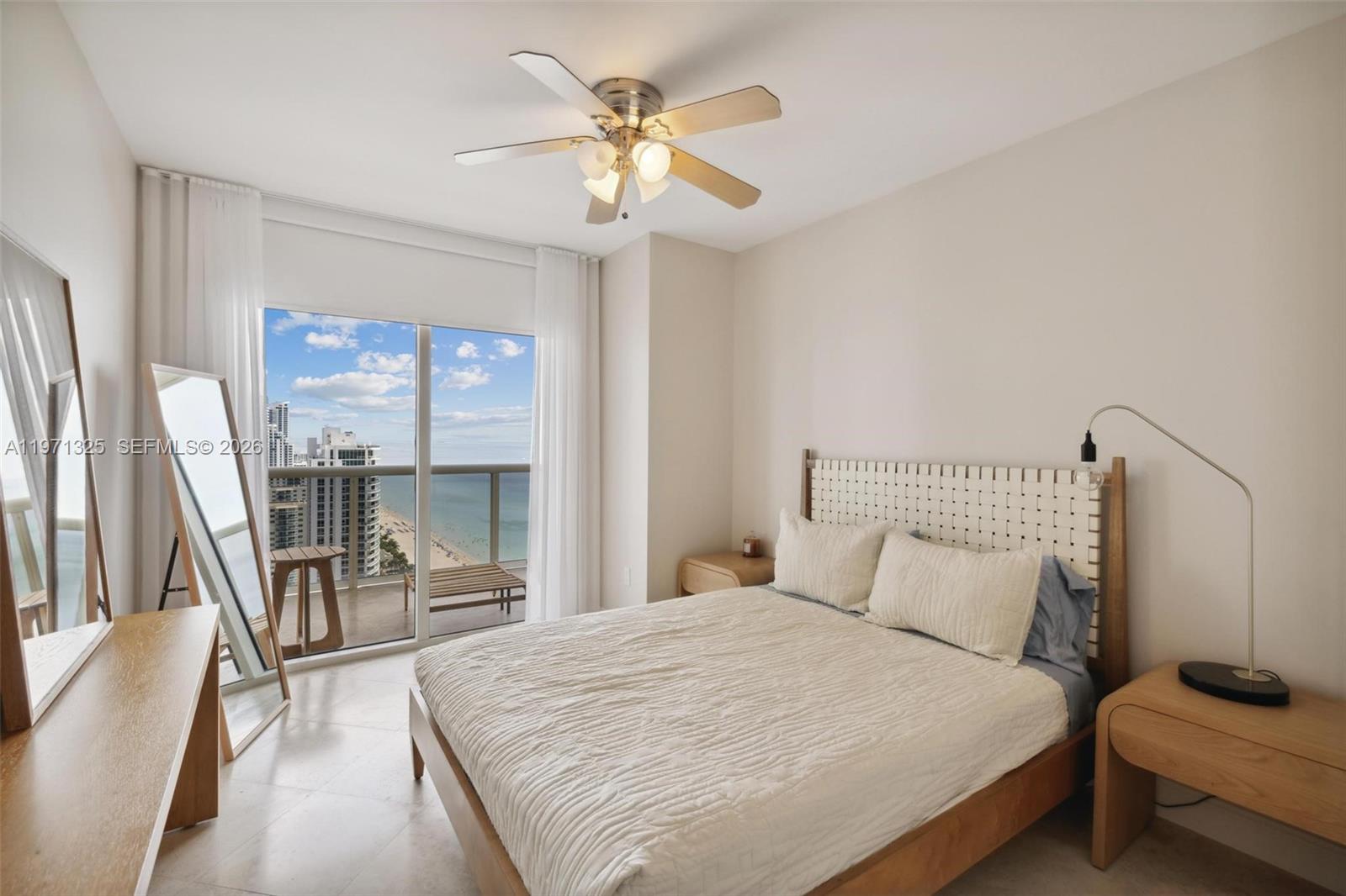 2811 2 / 2 1554 sq. ft. $ 2026-04-23 0 Photo
