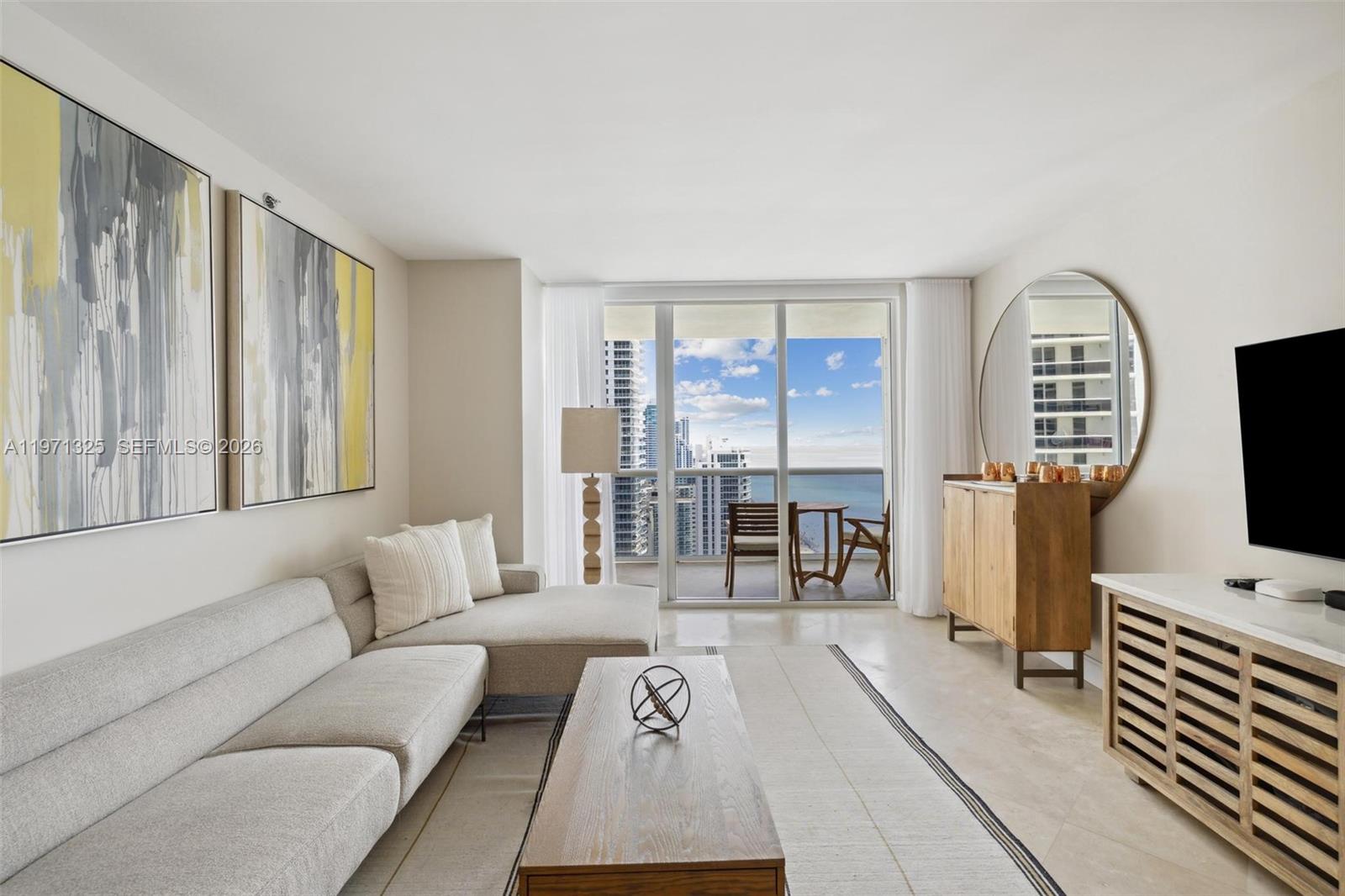 2811 2 / 2 1554 sq. ft. $ 2026-04-23 0 Photo