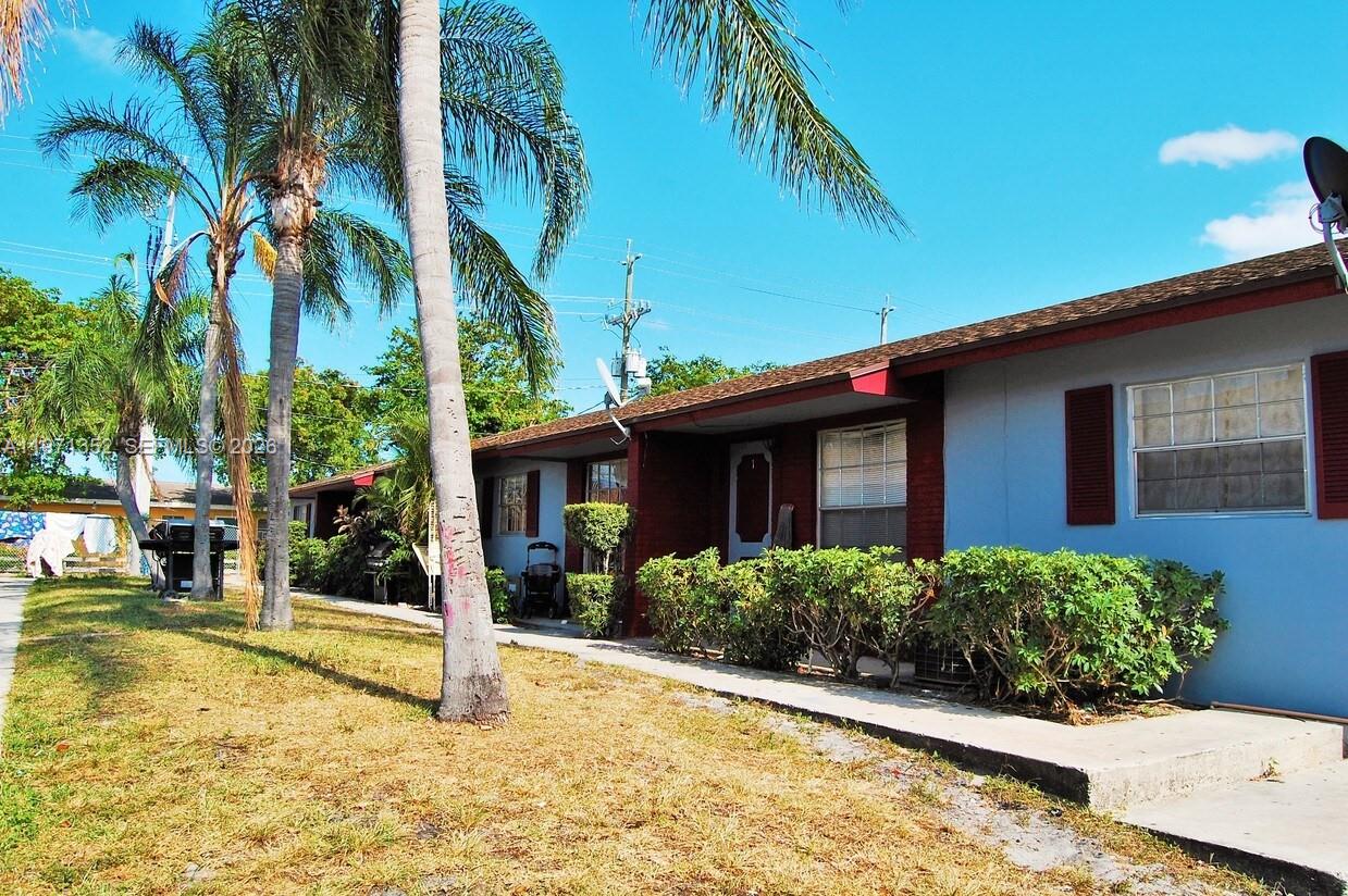 Подробнее / 6120 кв.футов $ 2026-02-24 0 Фото