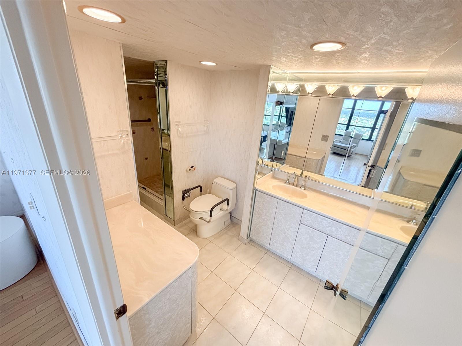 Photo of 600 Three Islands Blvd  #1722, Hallandale Beach, Florida, 33009 - 