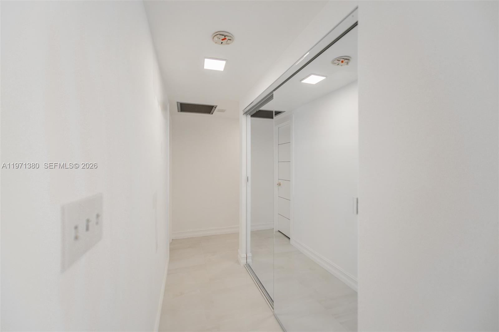 8J 2 / 2 1240 sq. ft. $ 2026-02-24 0 Photo