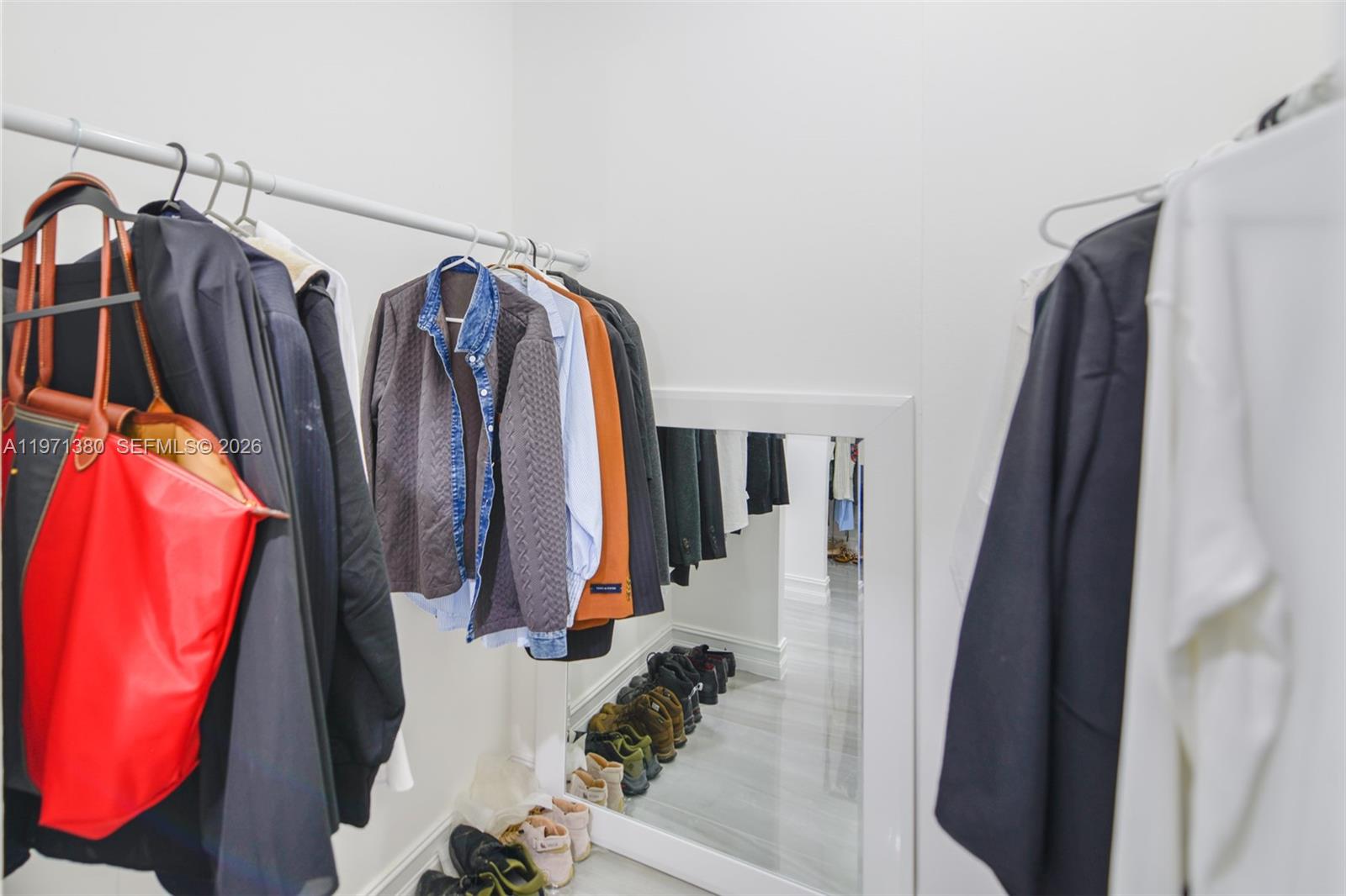 8J 2 / 2 1240 sq. ft. $ 2026-02-24 0 Photo