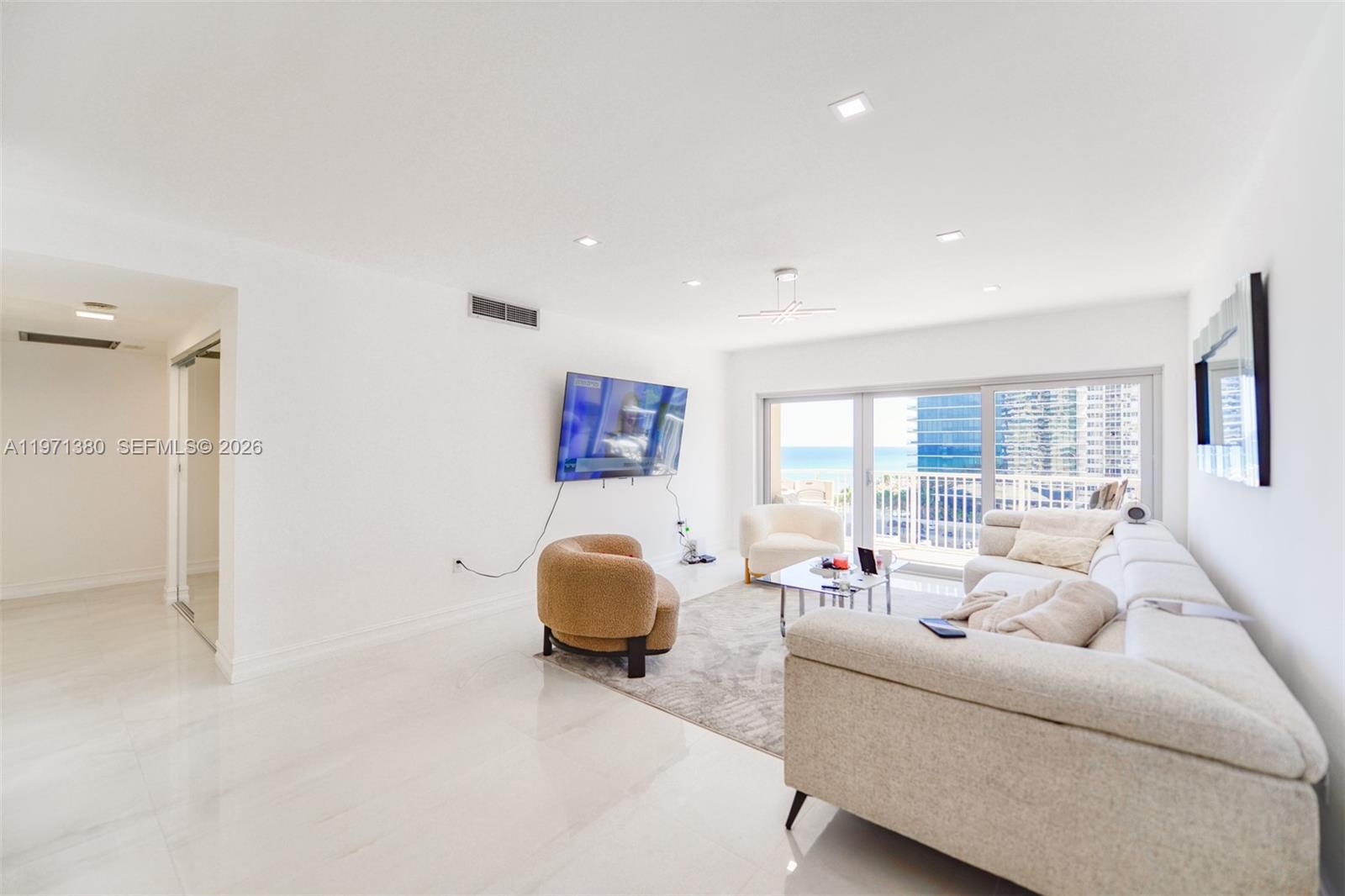 8J 2 / 2 1240 sq. ft. $ 2026-02-24 0 Photo