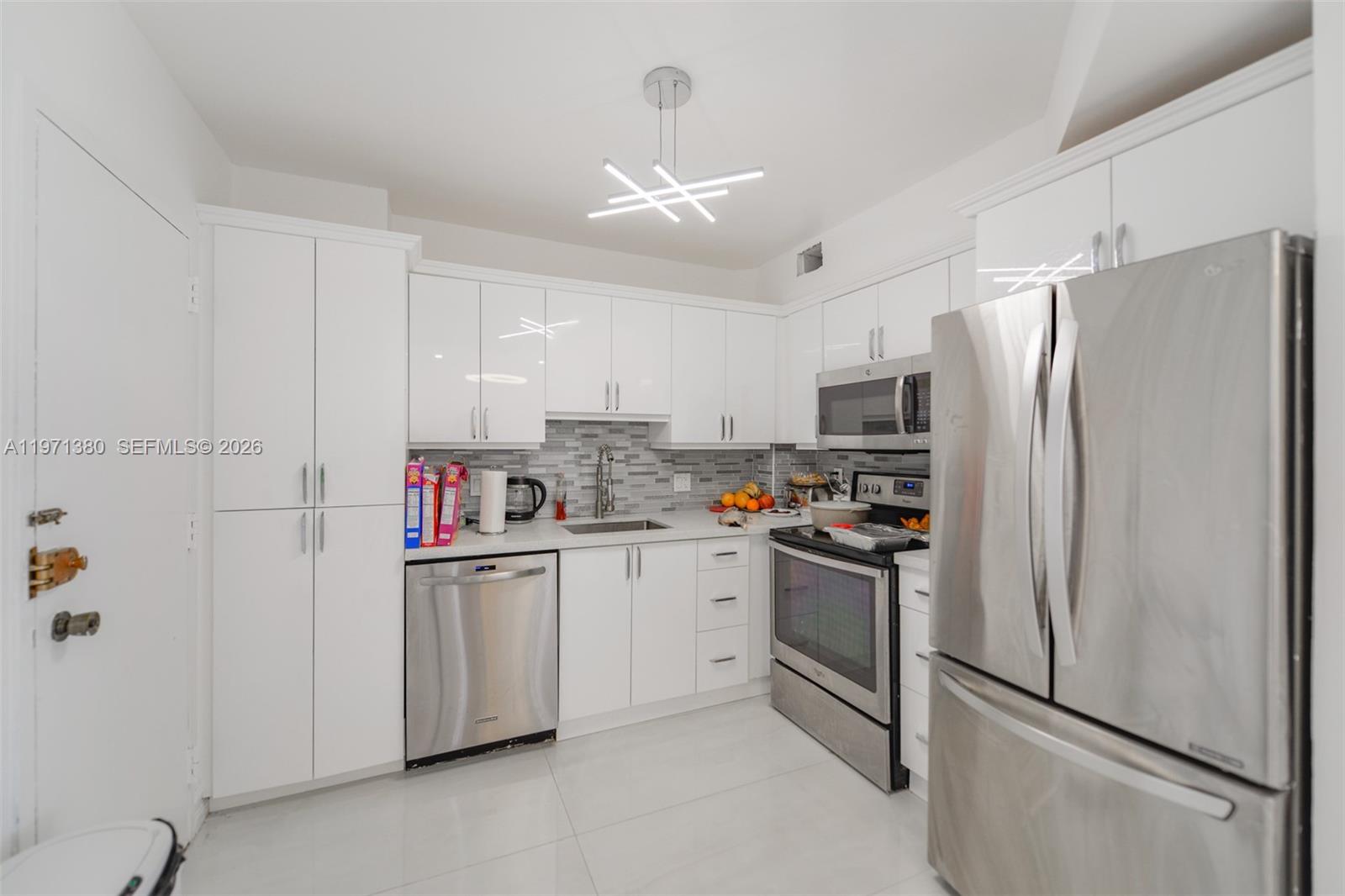 8J 2 / 2 1240 sq. ft. $ 2026-02-24 0 Photo