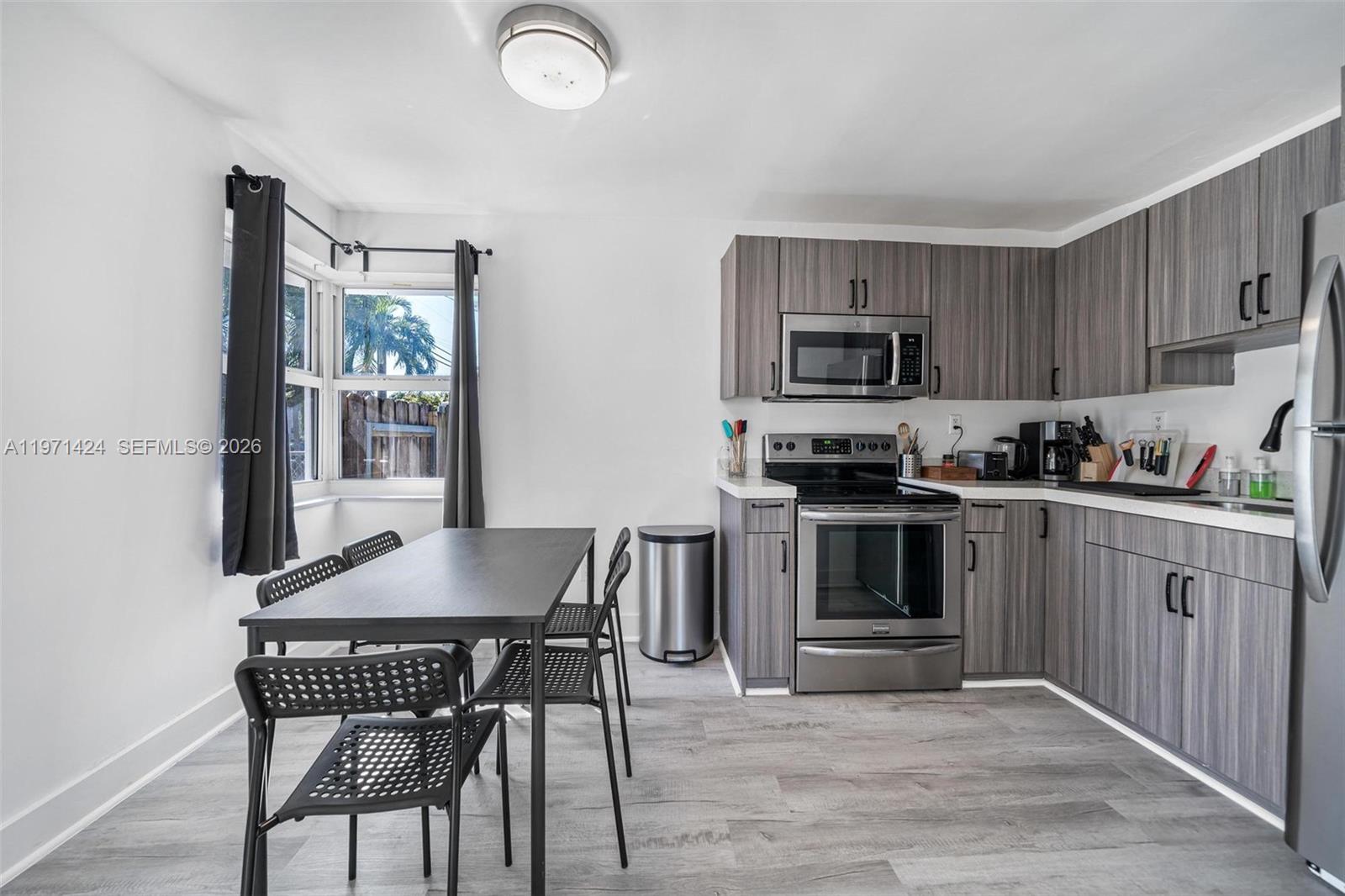   /  1970 sq. ft. $ 2026-02-24 0 foto