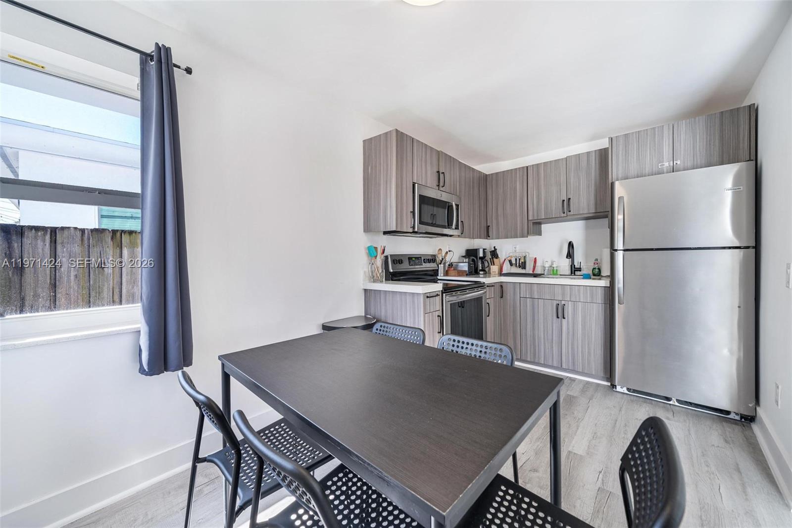   /  1970 sq. ft. $ 2026-02-24 0 foto