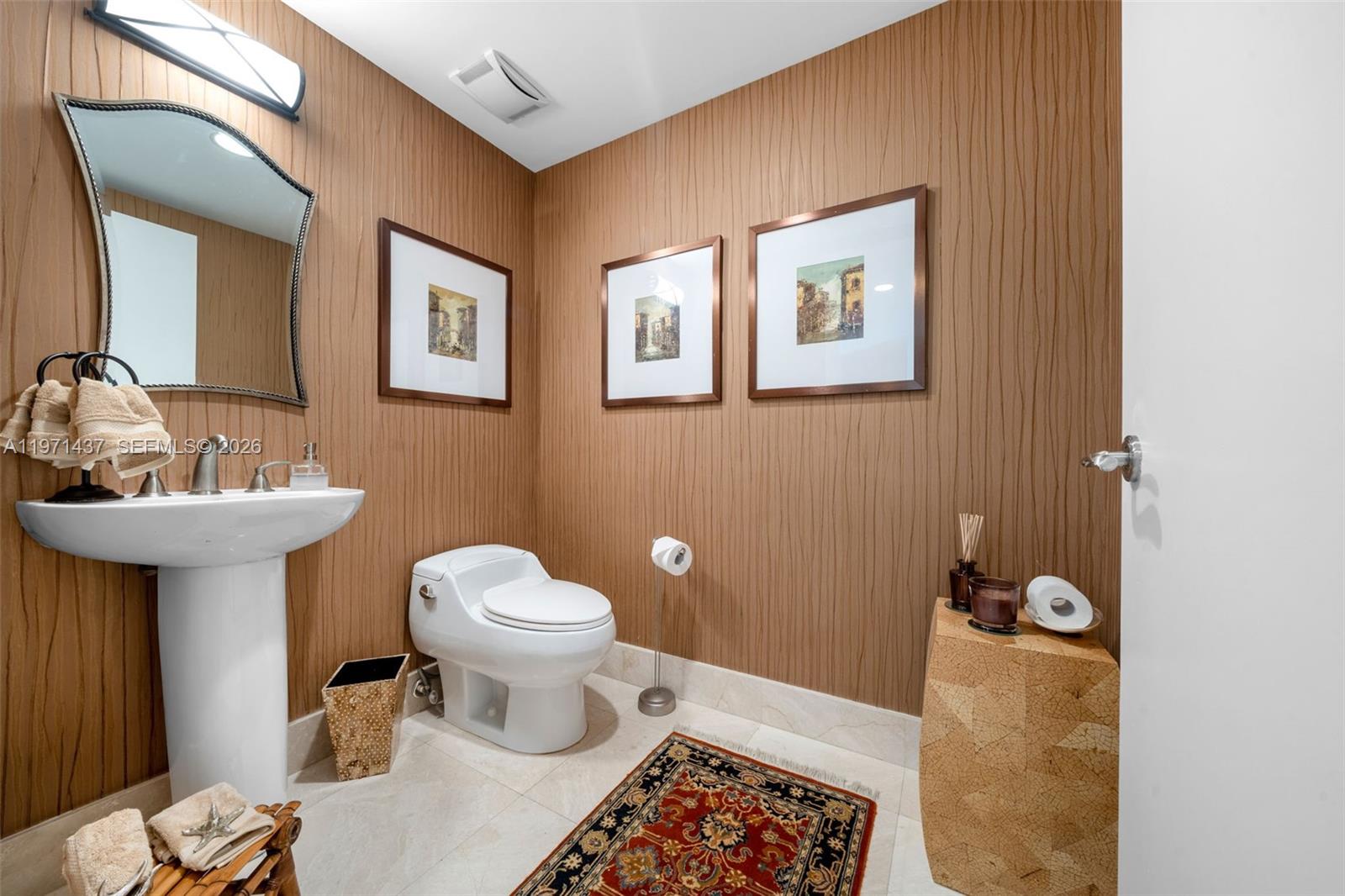 Photo of 3301 183rd St  #1104, Aventura, Florida, 33160 - Powder Room