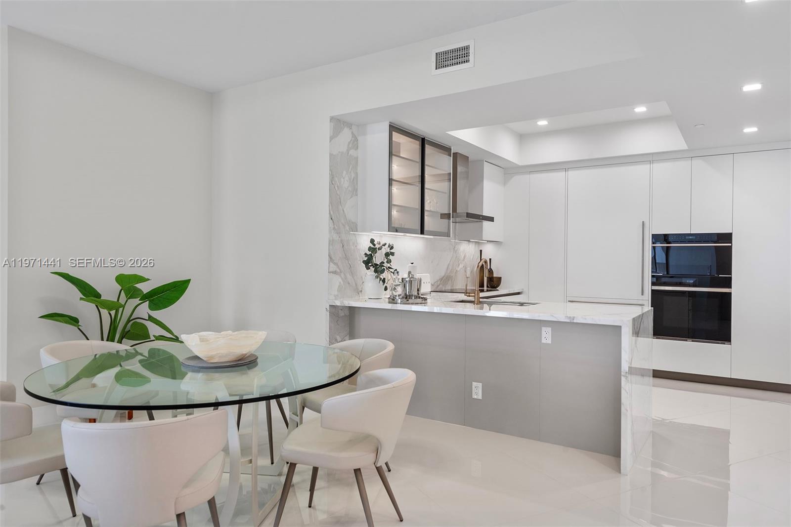 See details 803 2 / 3 1962 sq. ft. $ 2026-02-24 0 Photo