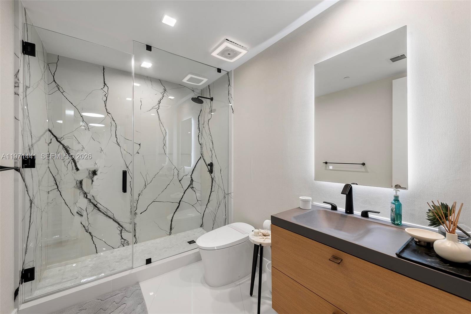 See details 803 2 / 3 1962 sq. ft. $ 2026-02-24 0 Photo