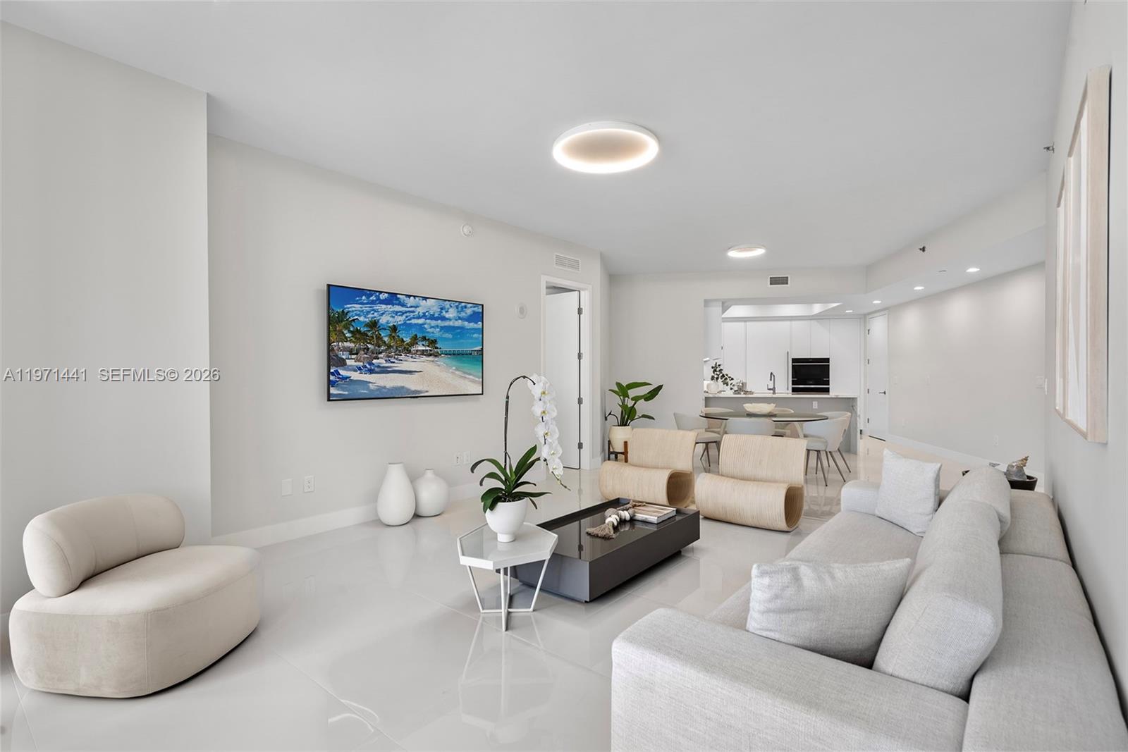 See details 803 2 / 3 1962 sq. ft. $ 2026-02-24 0 Photo