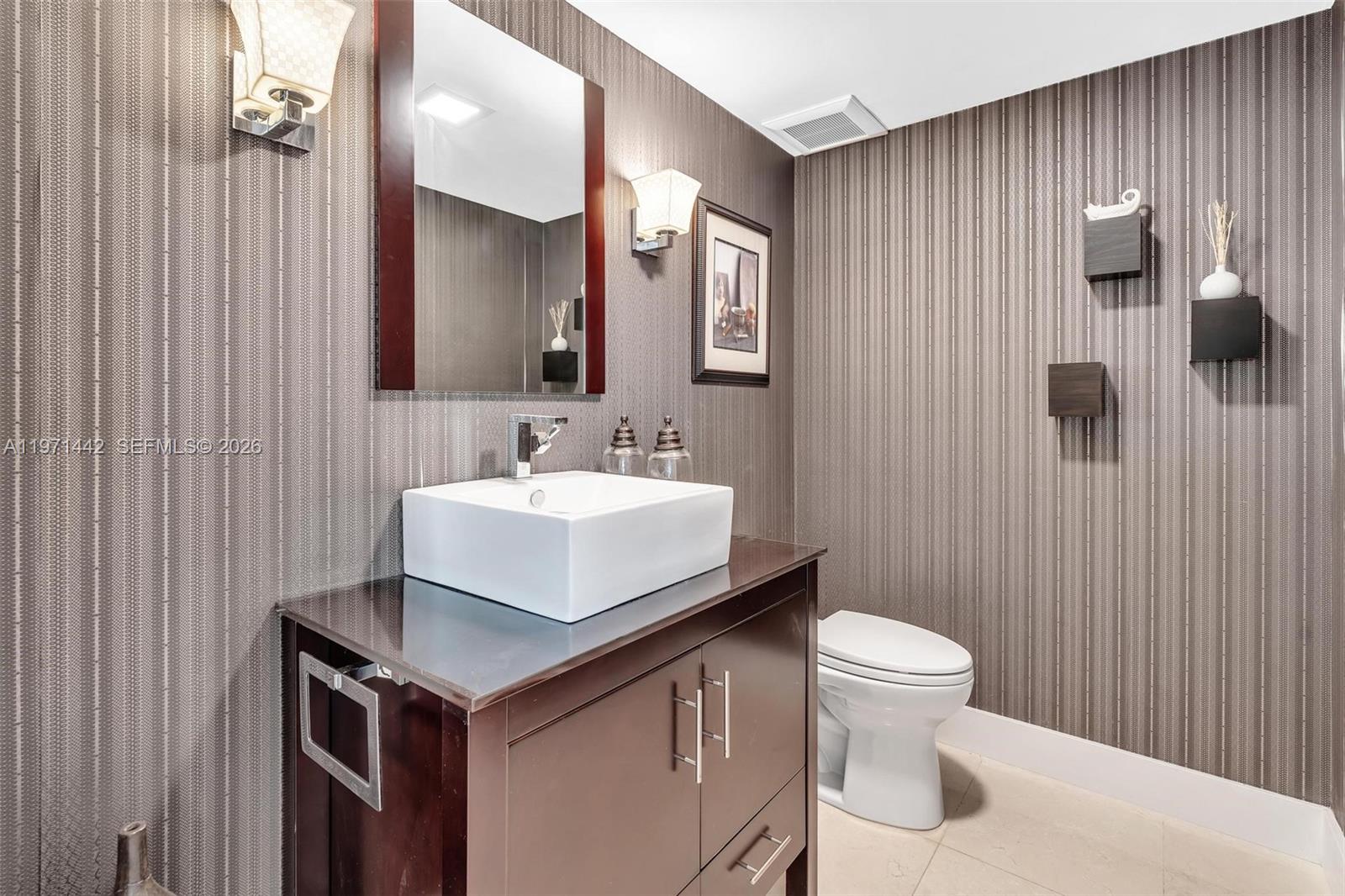 Photo of 19355 Turnberry Way #3J, Aventura, Florida, 33180 -