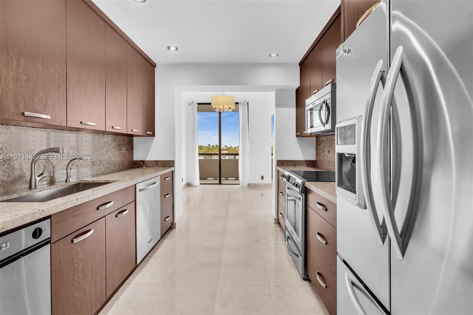 Photo of 19355 Turnberry Way #3J, Aventura, Florida, 33180 -