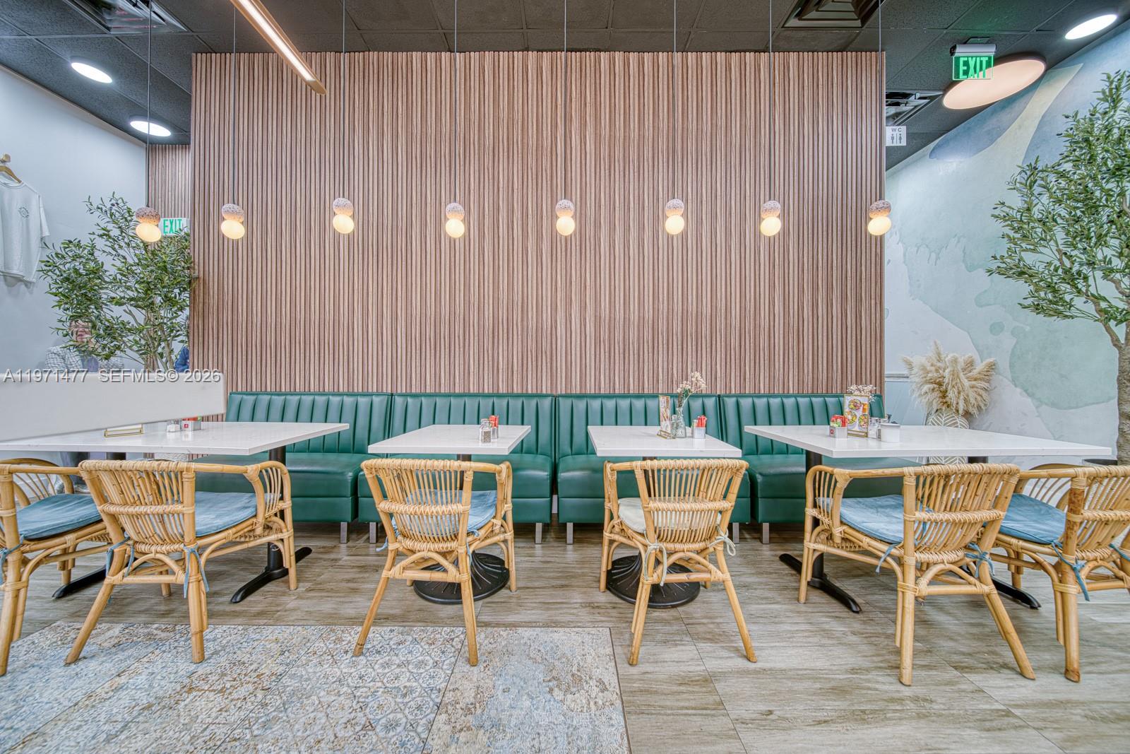   /   кв.футов $ 2026-02-24 0 Фото