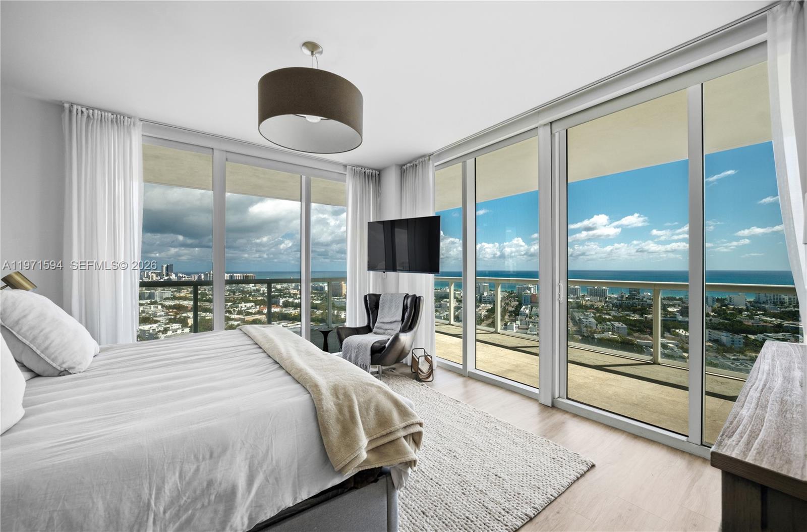 Photo of 450 Alton Rd #2710, Miami Beach, Florida, 33139 -