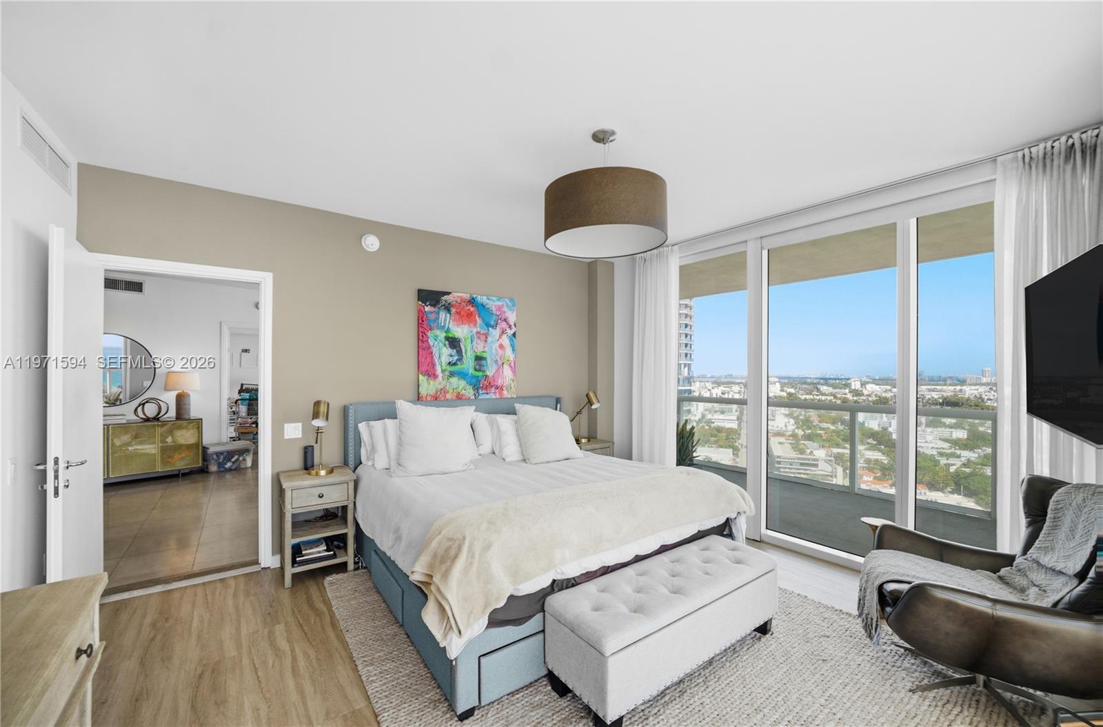 Photo of 450 Alton Rd #2710, Miami Beach, Florida, 33139 -