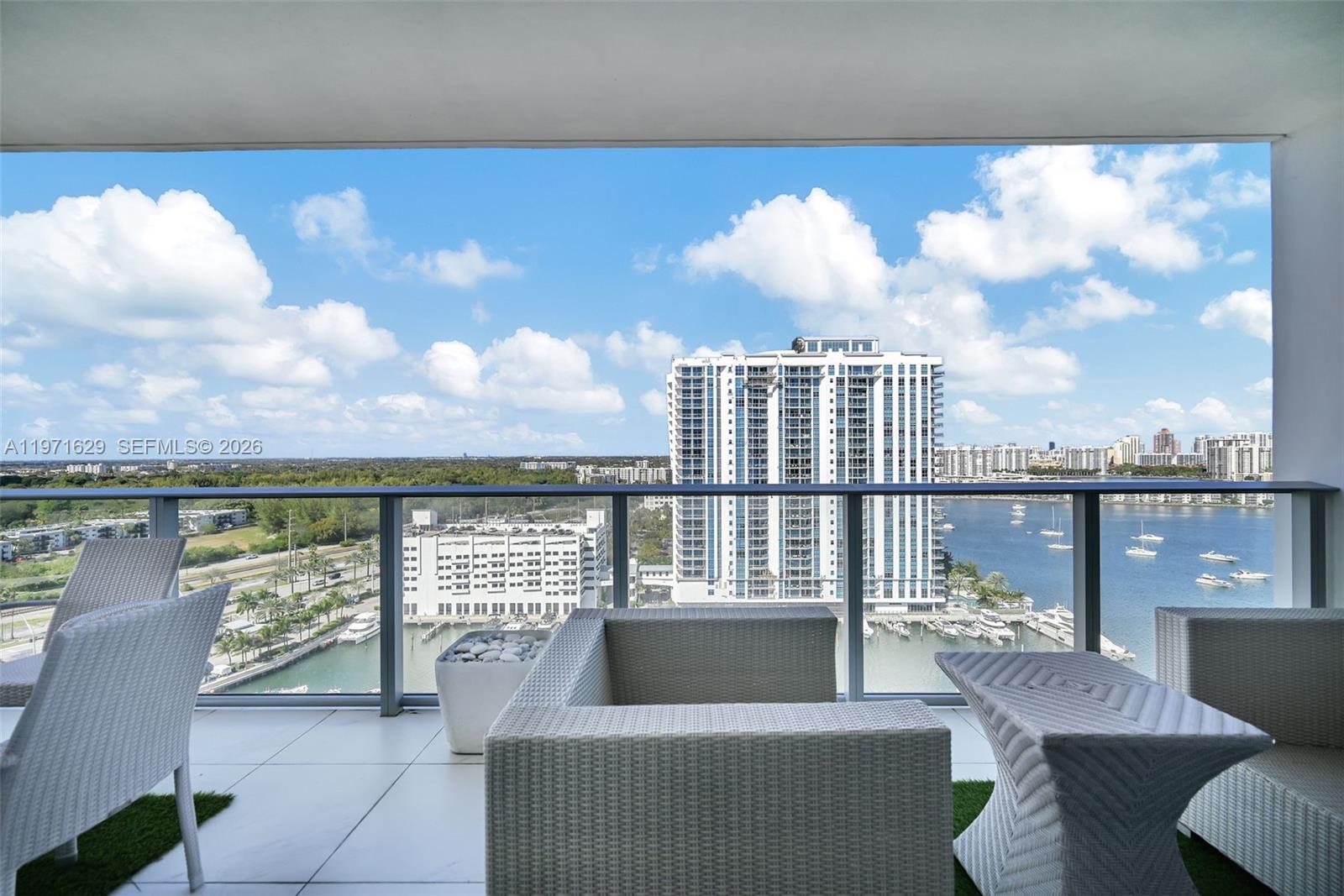Photo of 17111 Biscayne Blvd #1701, North Miami Beach, Florida, 33160 -
