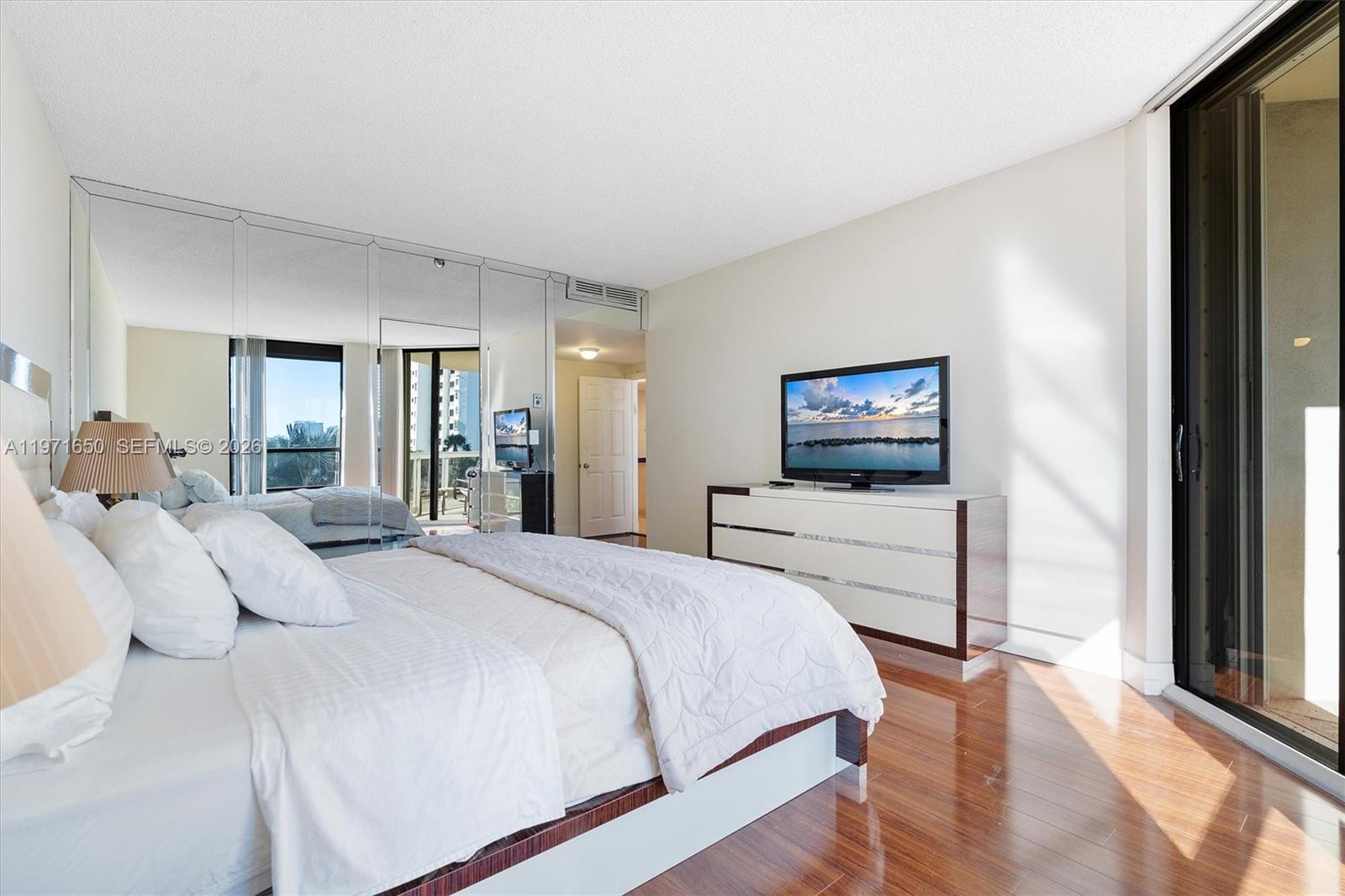 Photo of 20191 Country Club Dr  #510, Aventura, Florida, 33180 - 