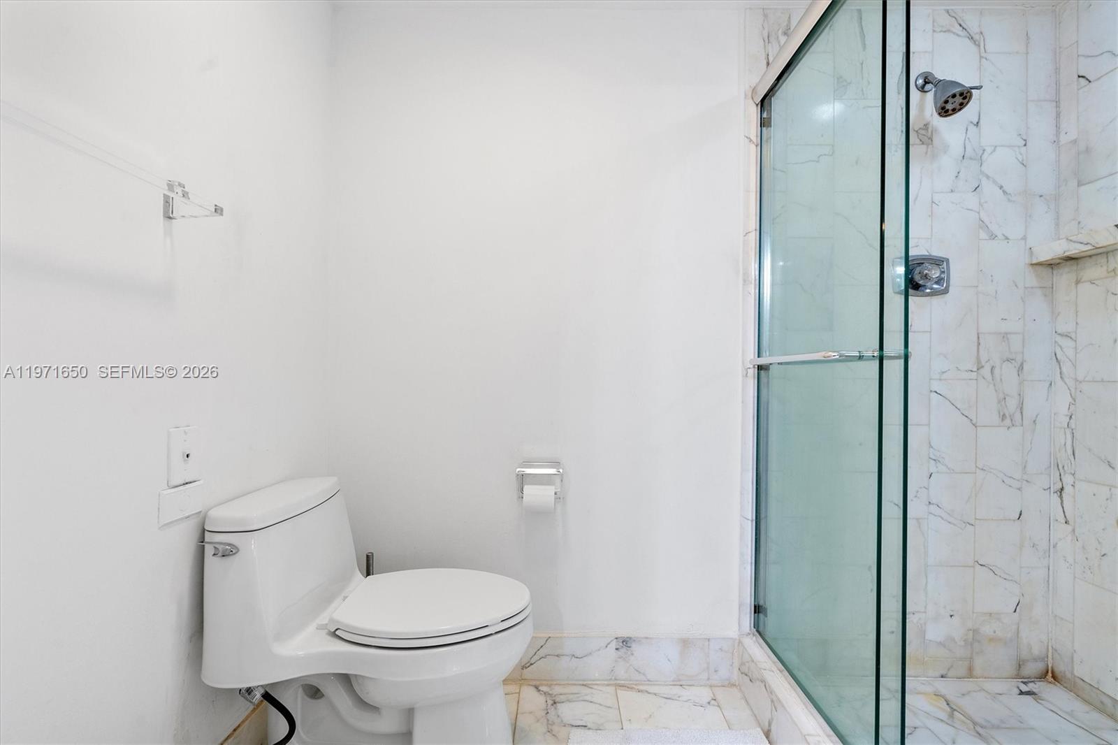 Photo of 20191 Country Club Dr  #510, Aventura, Florida, 33180 - 