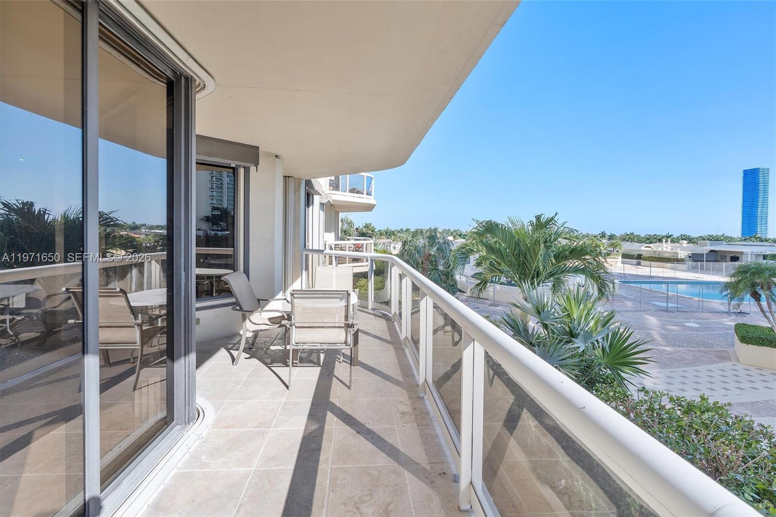 Photo of 20191 Country Club Dr  #510, Aventura, Florida, 33180 - 