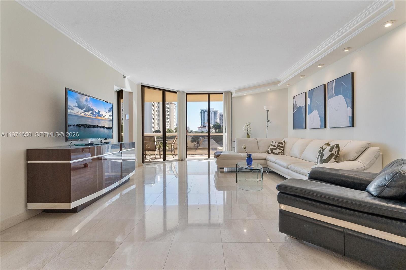 Photo of 20191 Country Club Dr  #510, Aventura, Florida, 33180 - 