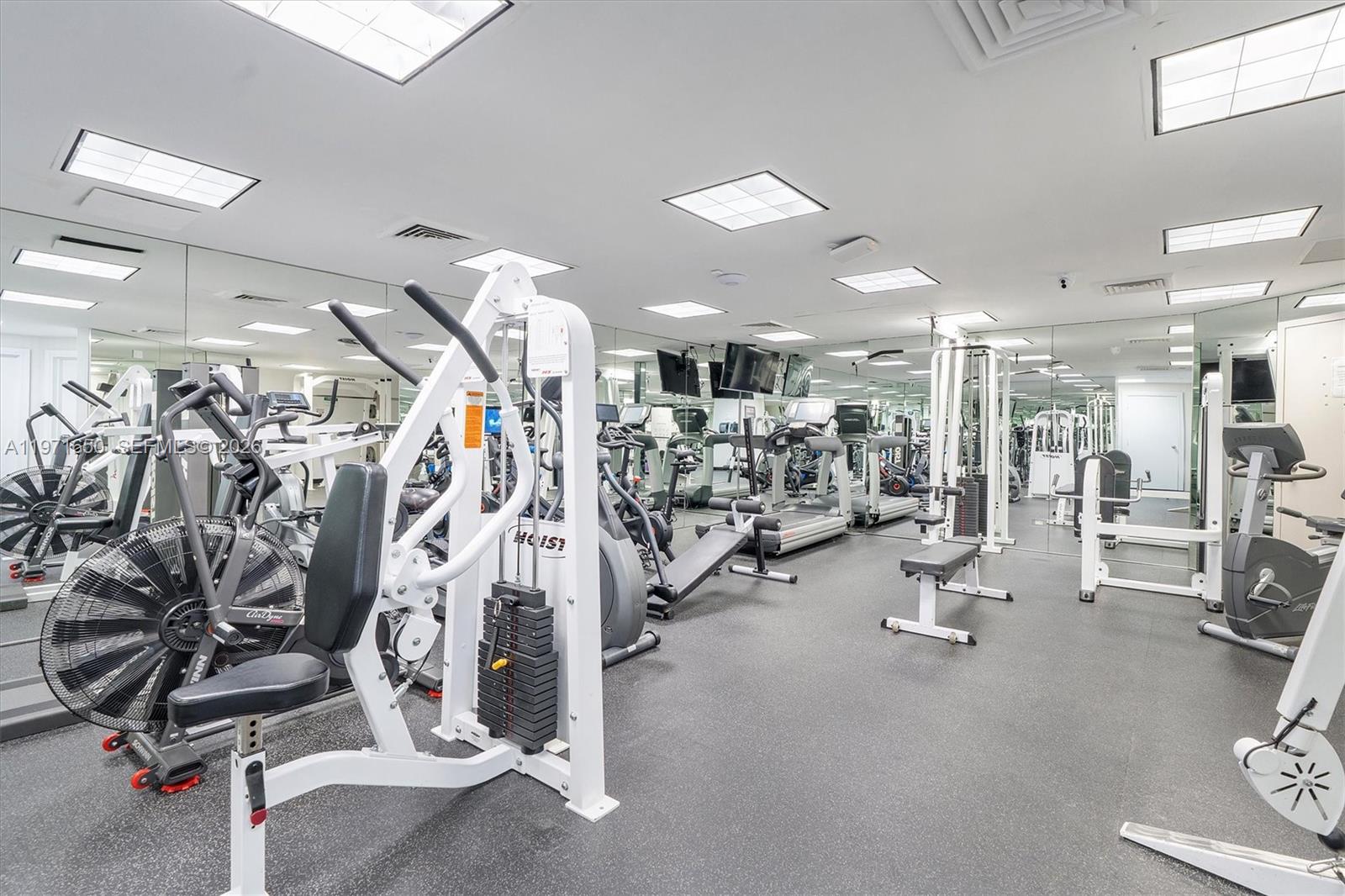 Photo of 20191 Country Club Dr  #510, Aventura, Florida, 33180 - 