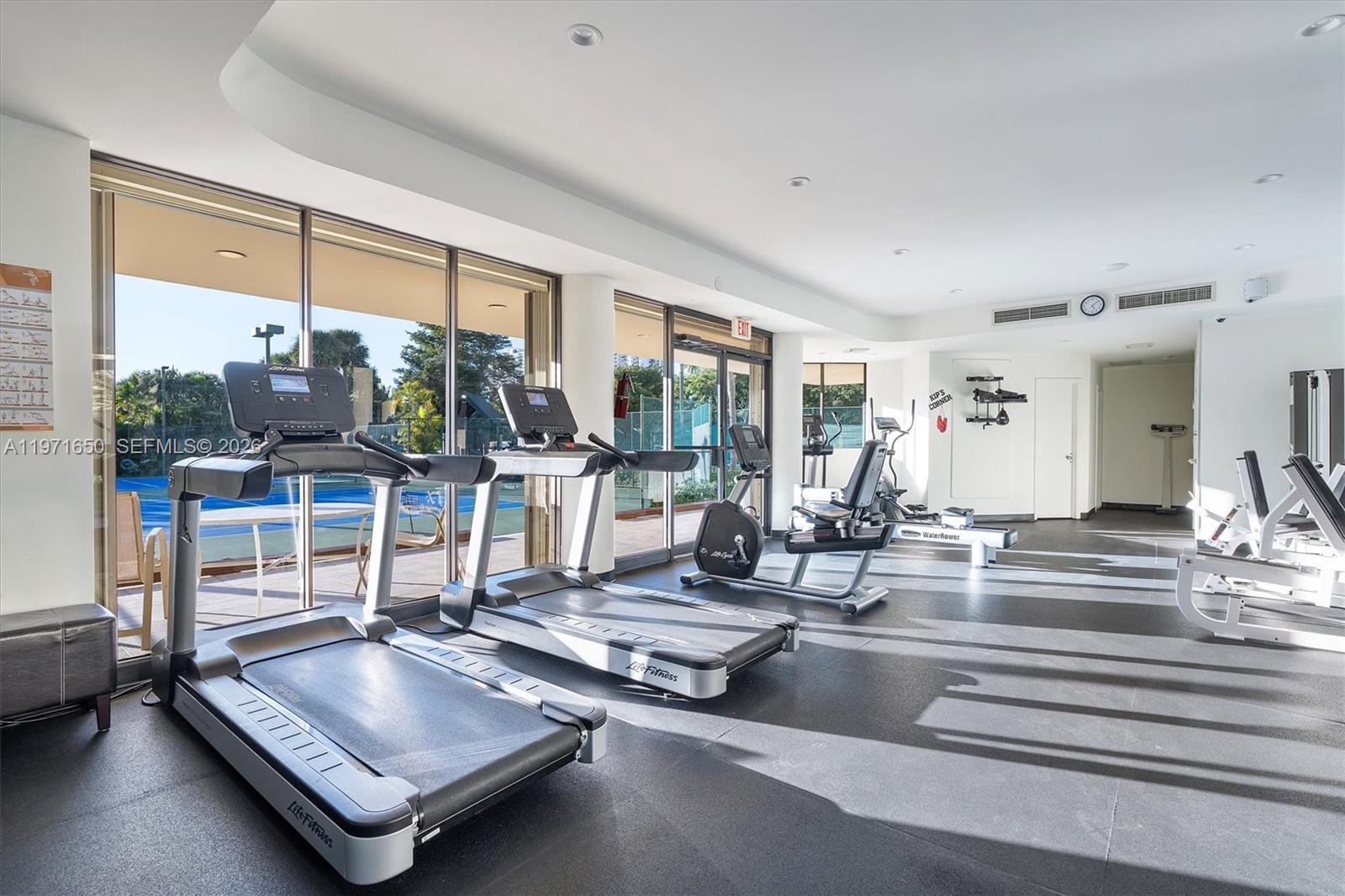 Photo of 20191 Country Club Dr  #510, Aventura, Florida, 33180 - 