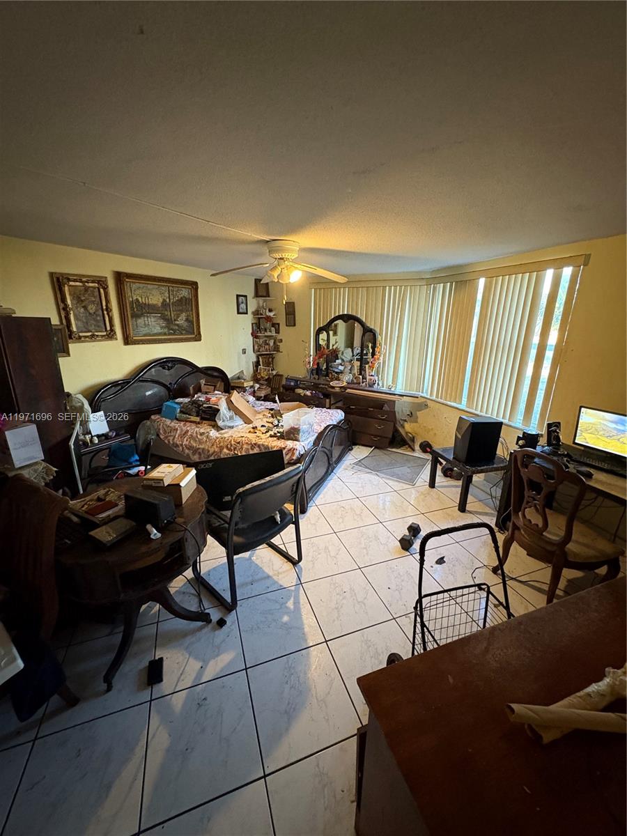 Ver detalles D204 2 / 2 1789 sq. ft. $ 2026-02-24 0 foto