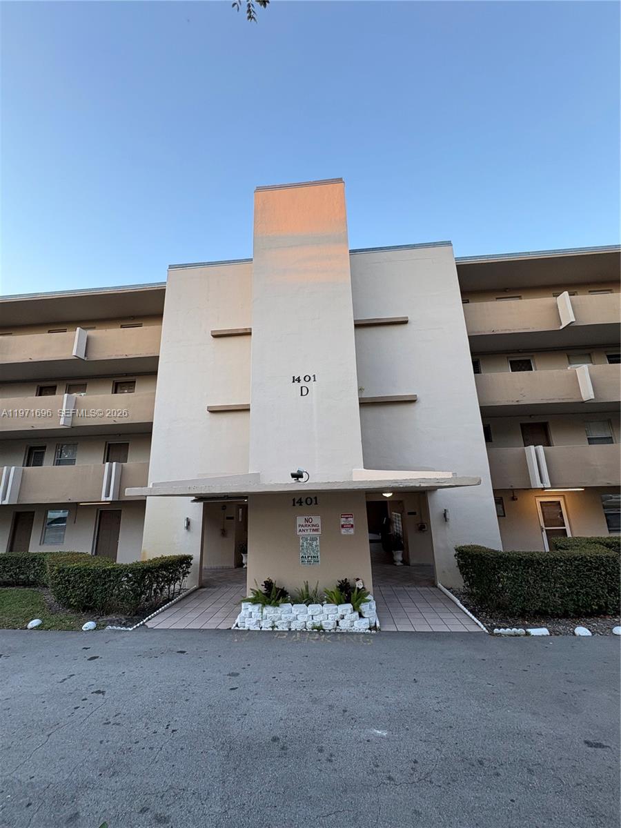 Ver detalles D204 2 / 2 1789 sq. ft. $ 2026-02-24 0 foto