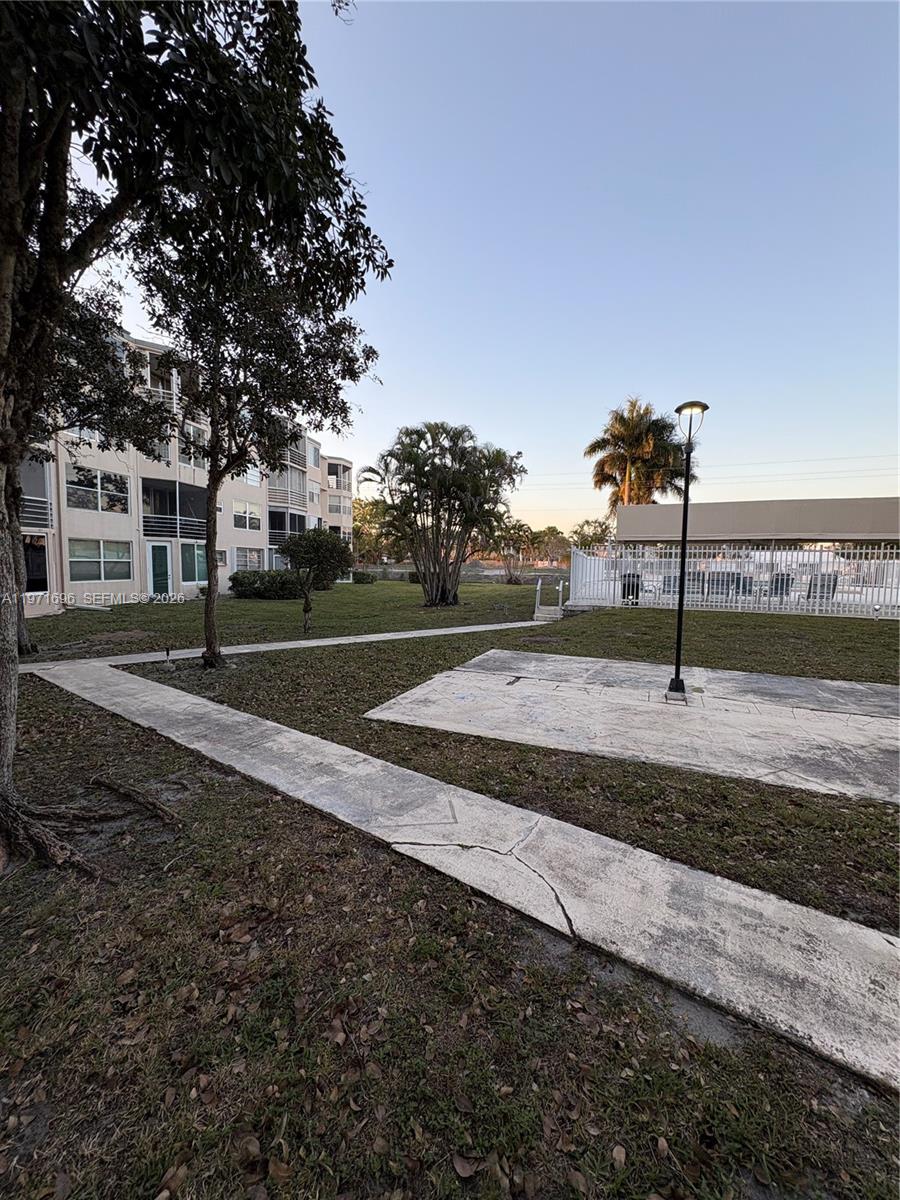 Ver detalles D204 2 / 2 1789 sq. ft. $ 2026-02-24 0 foto