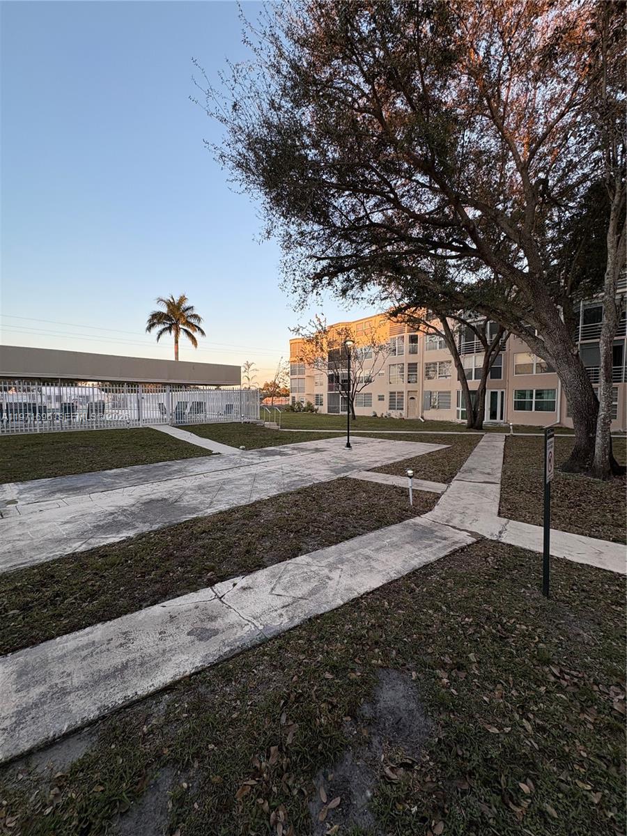 Ver detalles D204 2 / 2 1789 sq. ft. $ 2026-02-24 0 foto